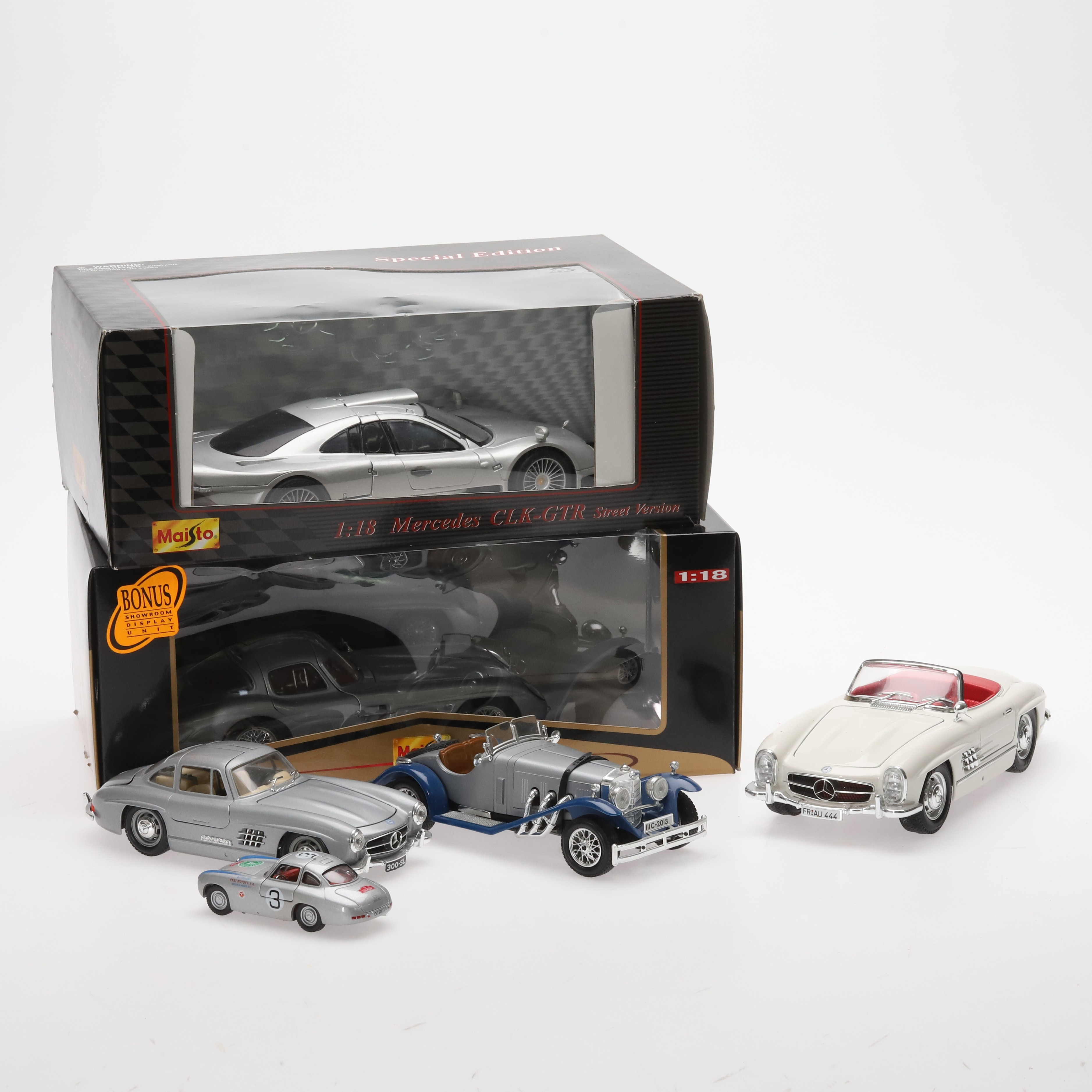 MODELBILAR, 6 st Mercedes, metall/resin, 1:43-1:18.