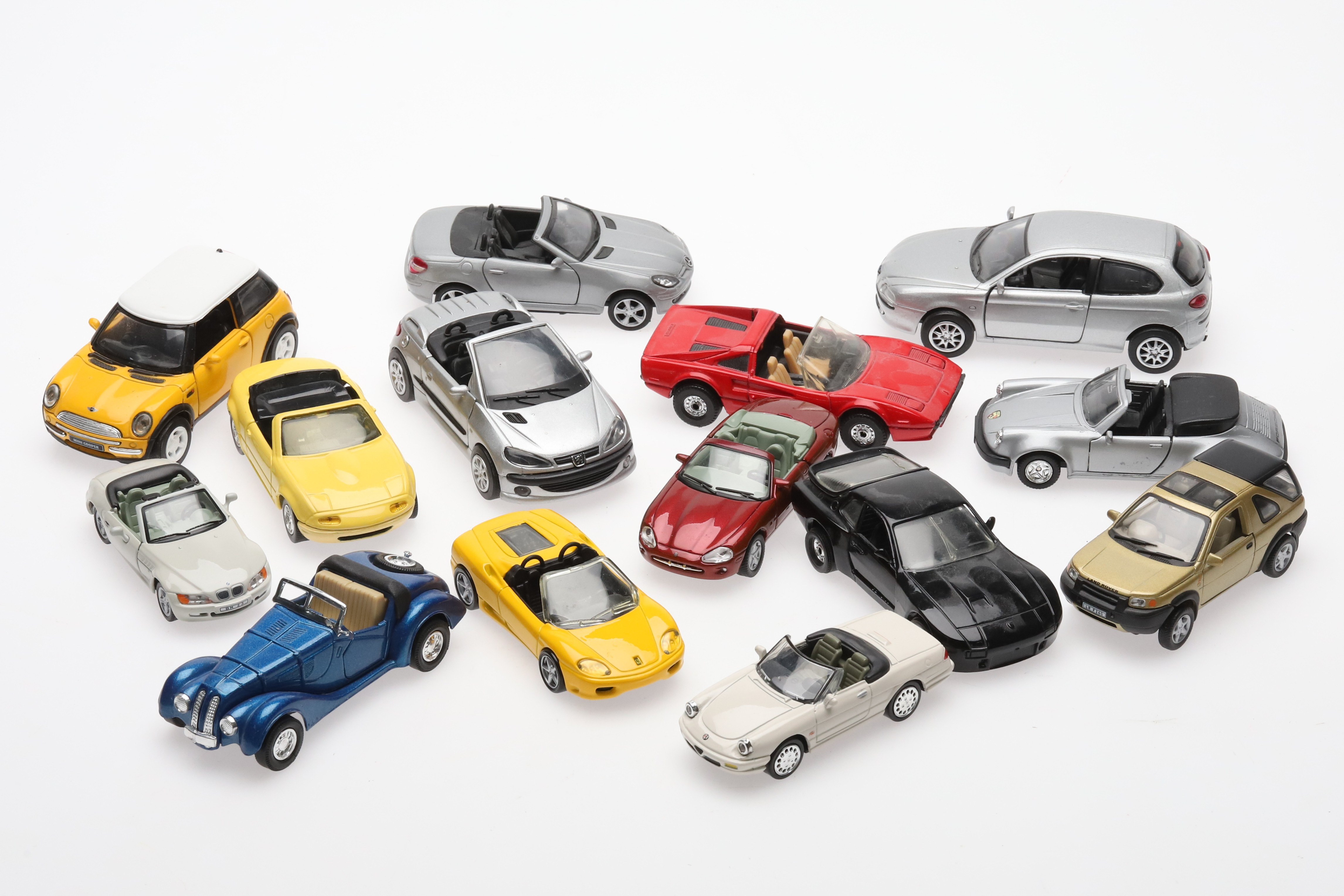 MODELLBILAR, 14 st, metall/resin, 1:43-1:32 . Corgi, Welly, Hotwheels, mfl.