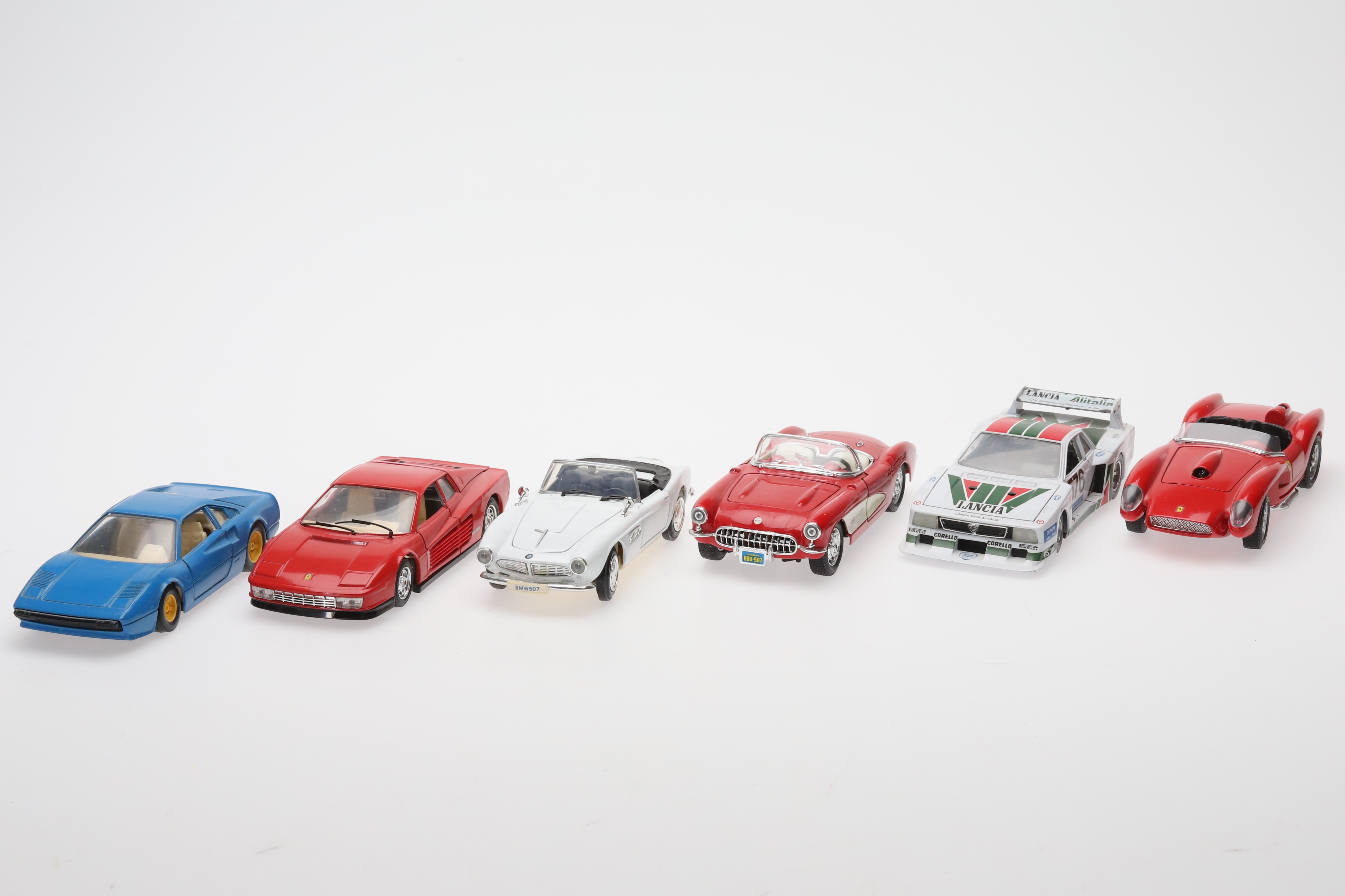 MODELLBILAR, 6 st, metall/resin, 1:24, bla. Burago.