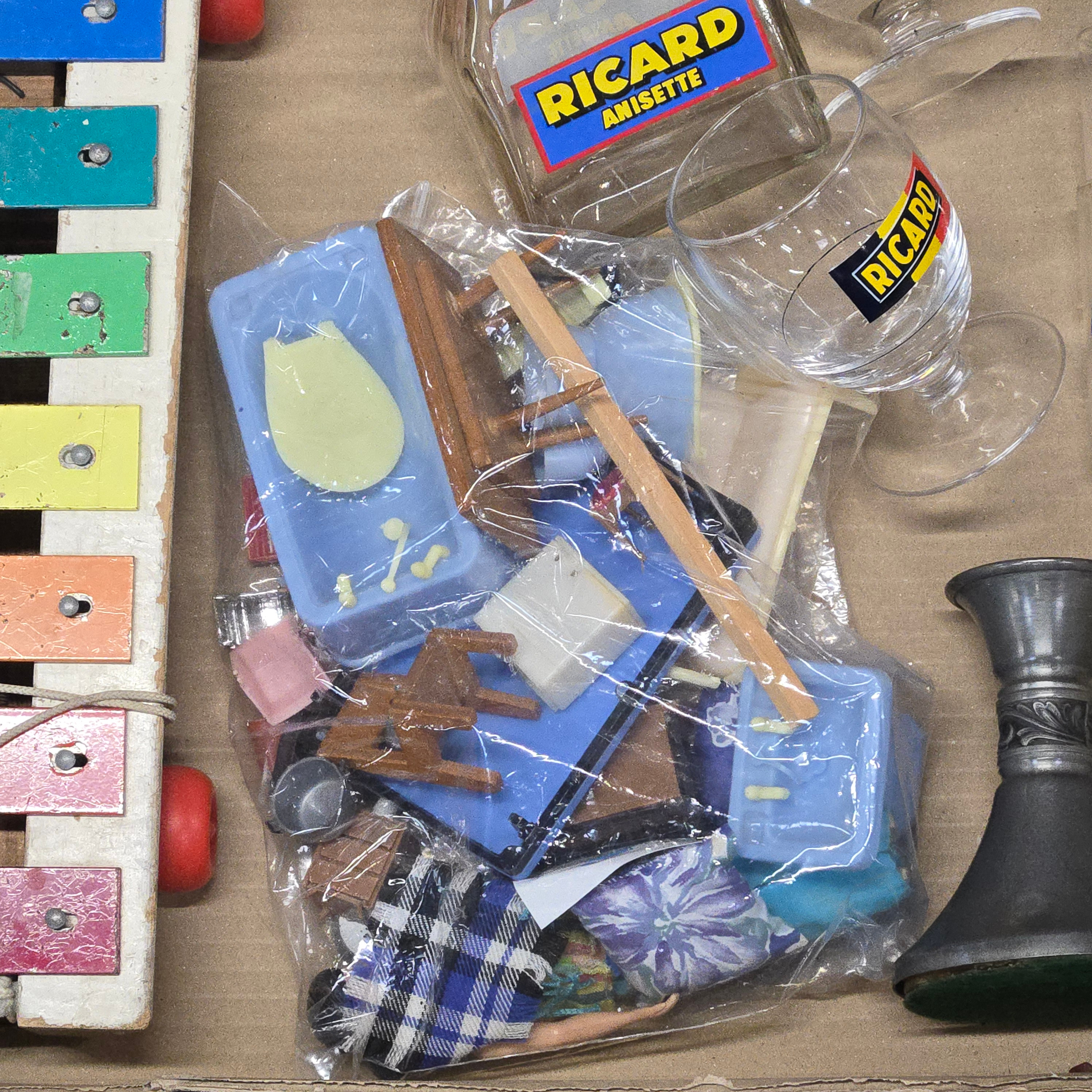 MIXED ITEMS. Miscellaneous - Miscellaneous - Auctionet