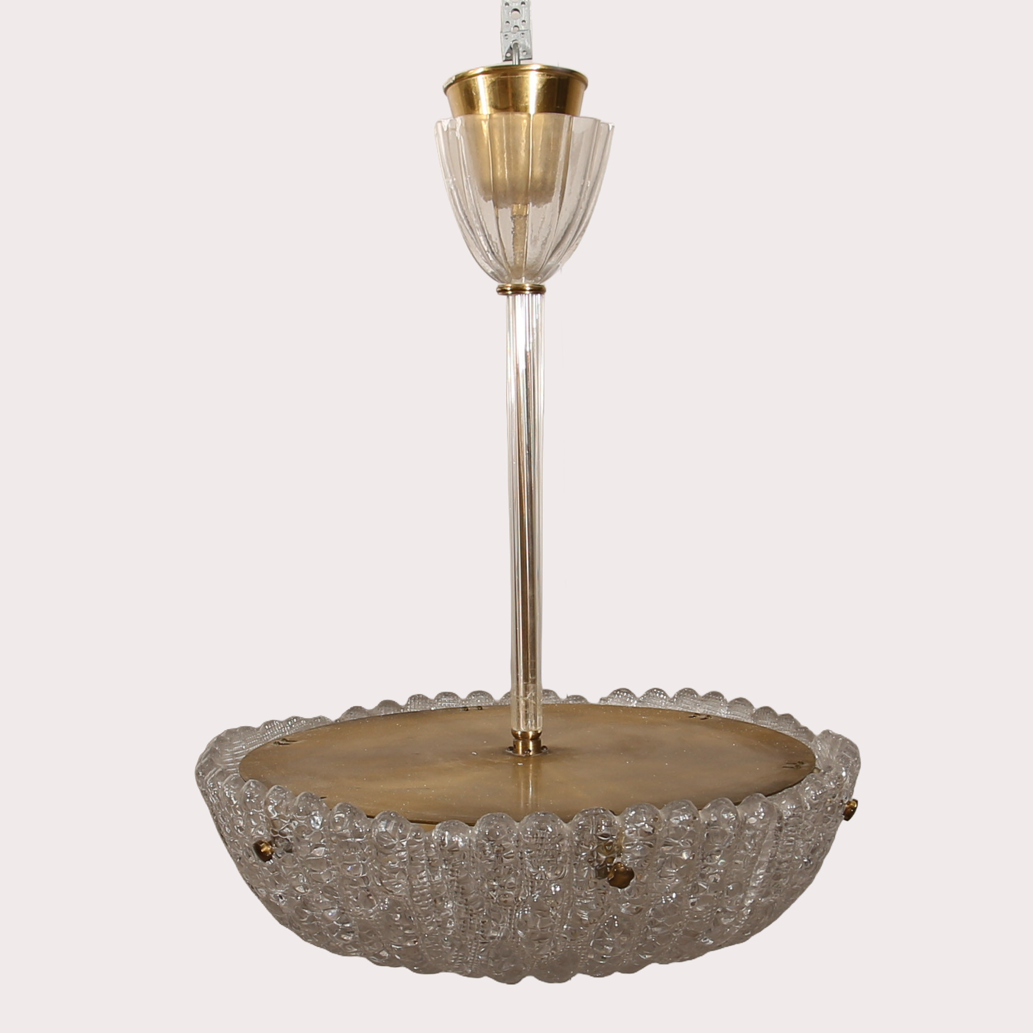 CARL FAGERLUND (1915-2011). Orrefors taklampa av mässing och glas, 1960-tal.