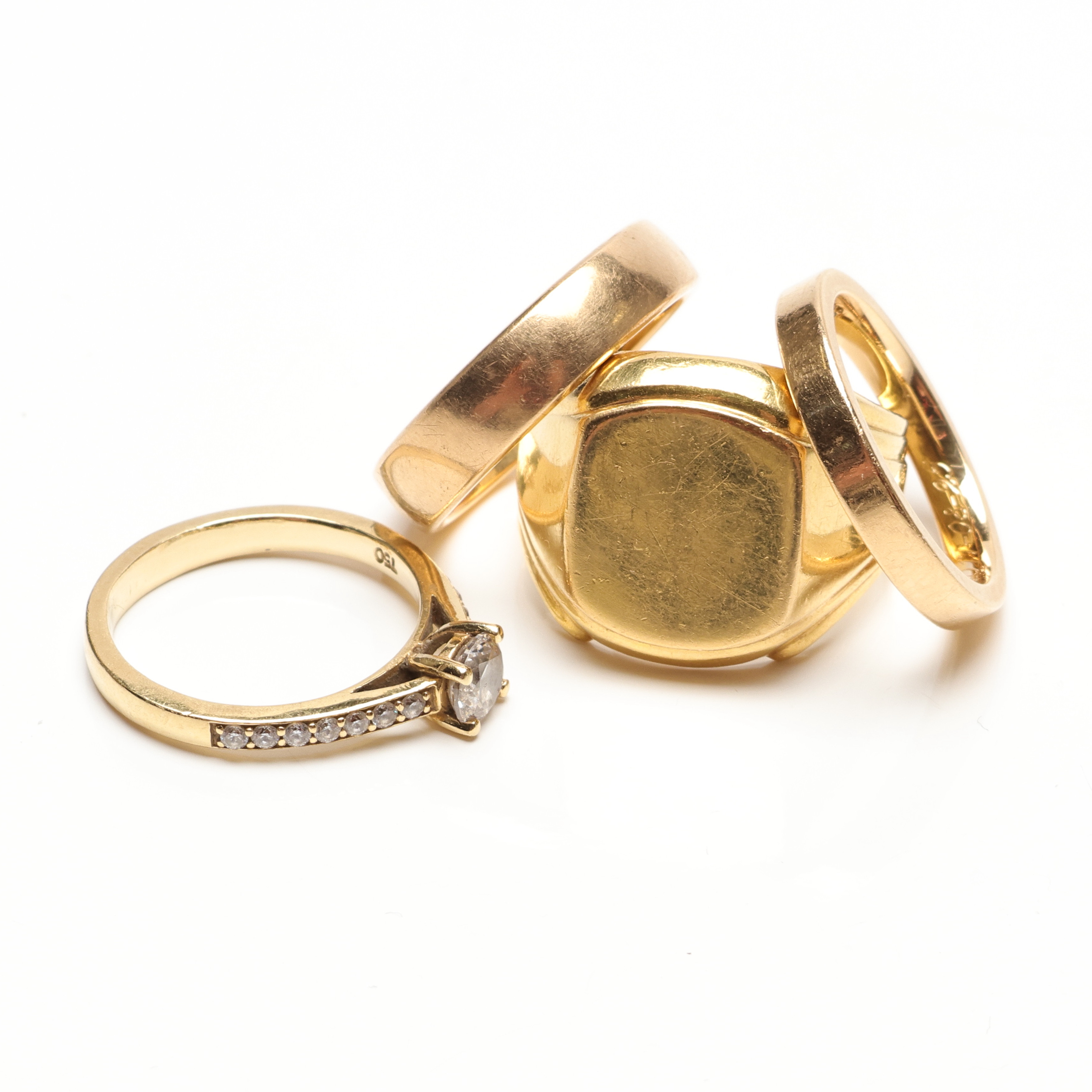 RINGAR, fyra stycken, guld, 18k, vikt ca 25,8 gram.