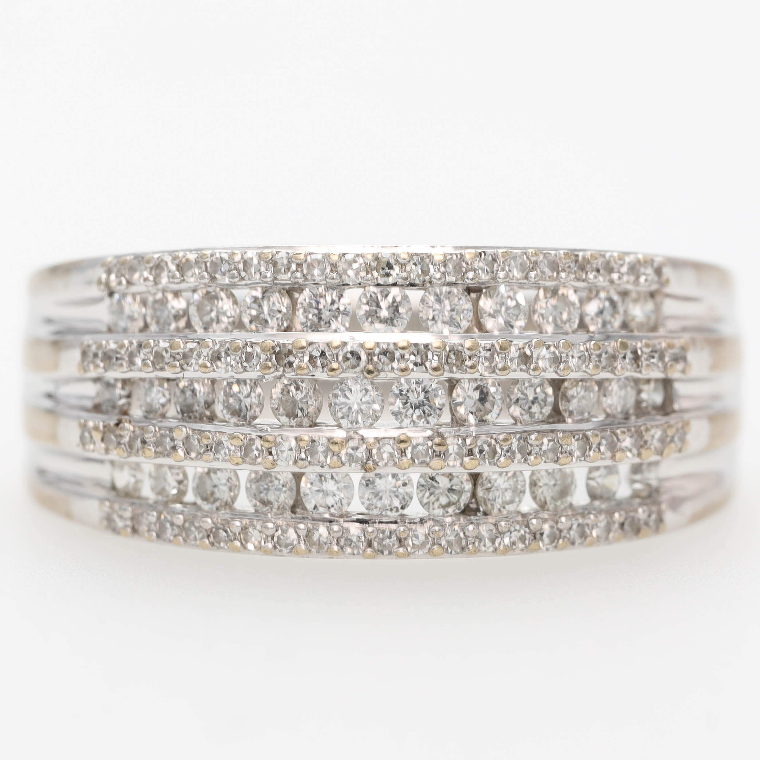 RING, 18 k vitguld, diamanter, totalt ca 0,60ct, Guldfynd ab.