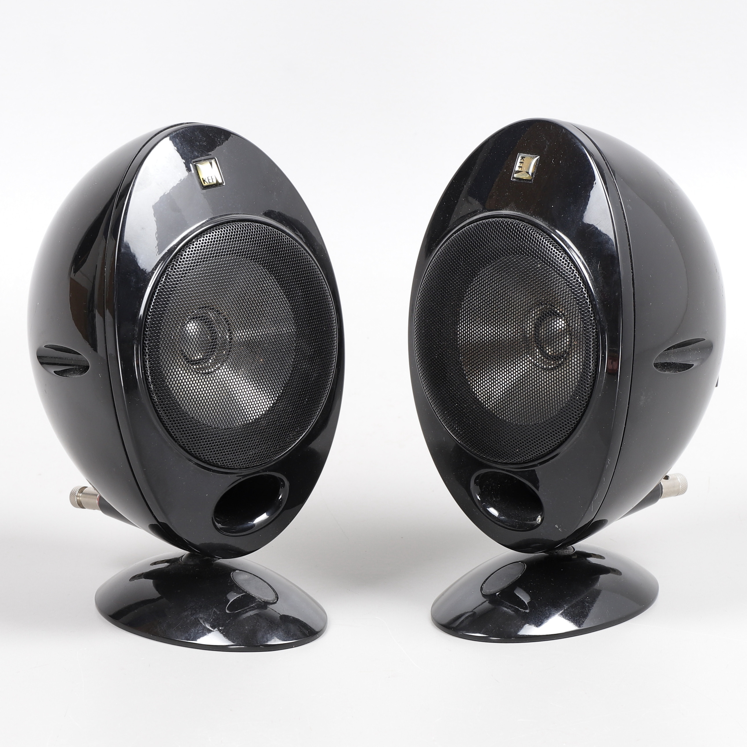 HÖGTALARE, ett par, KEF, 2000-tal.