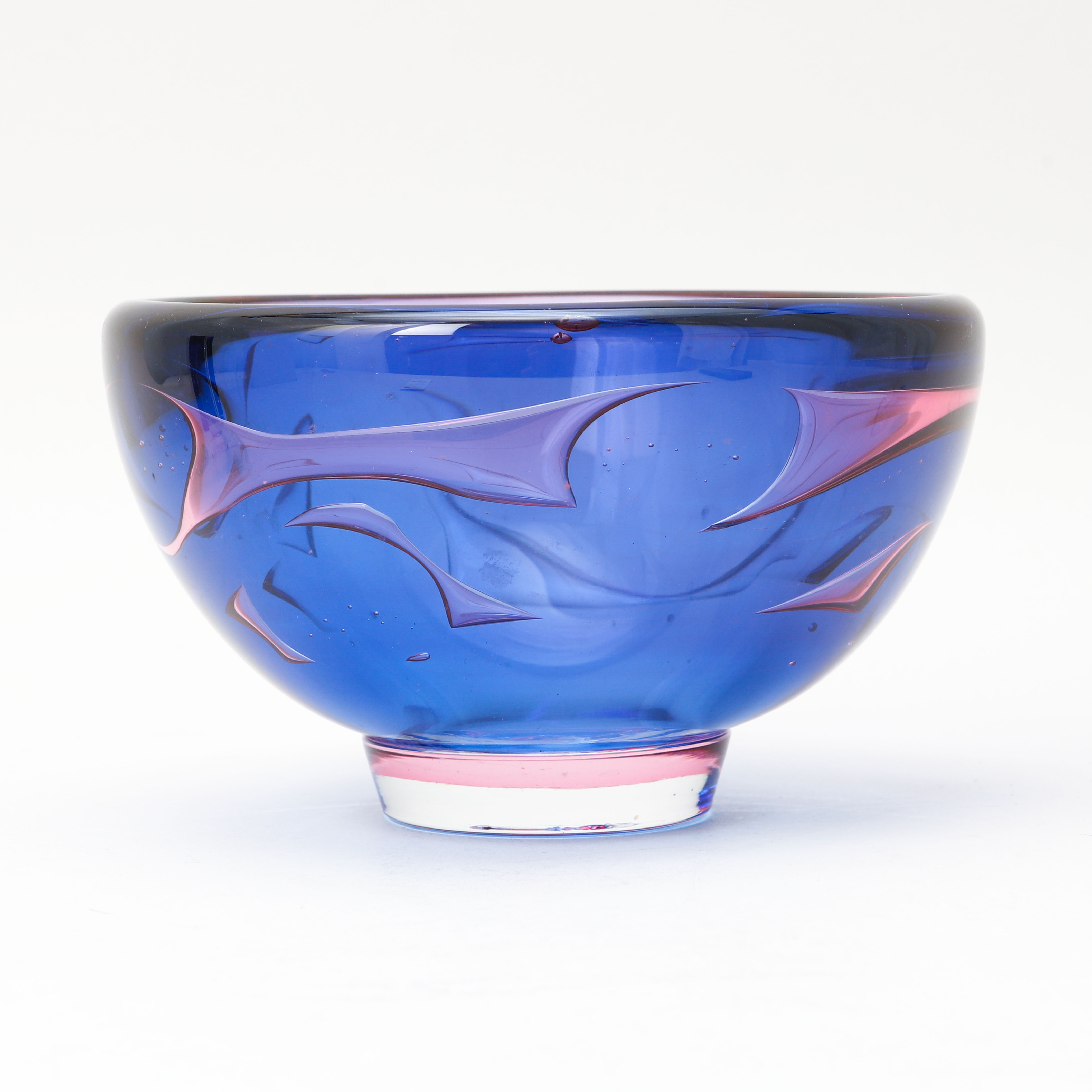 BENGT EDENFALK. Skål, "Eld o luft", glas, graal, unik. Daterad -91.