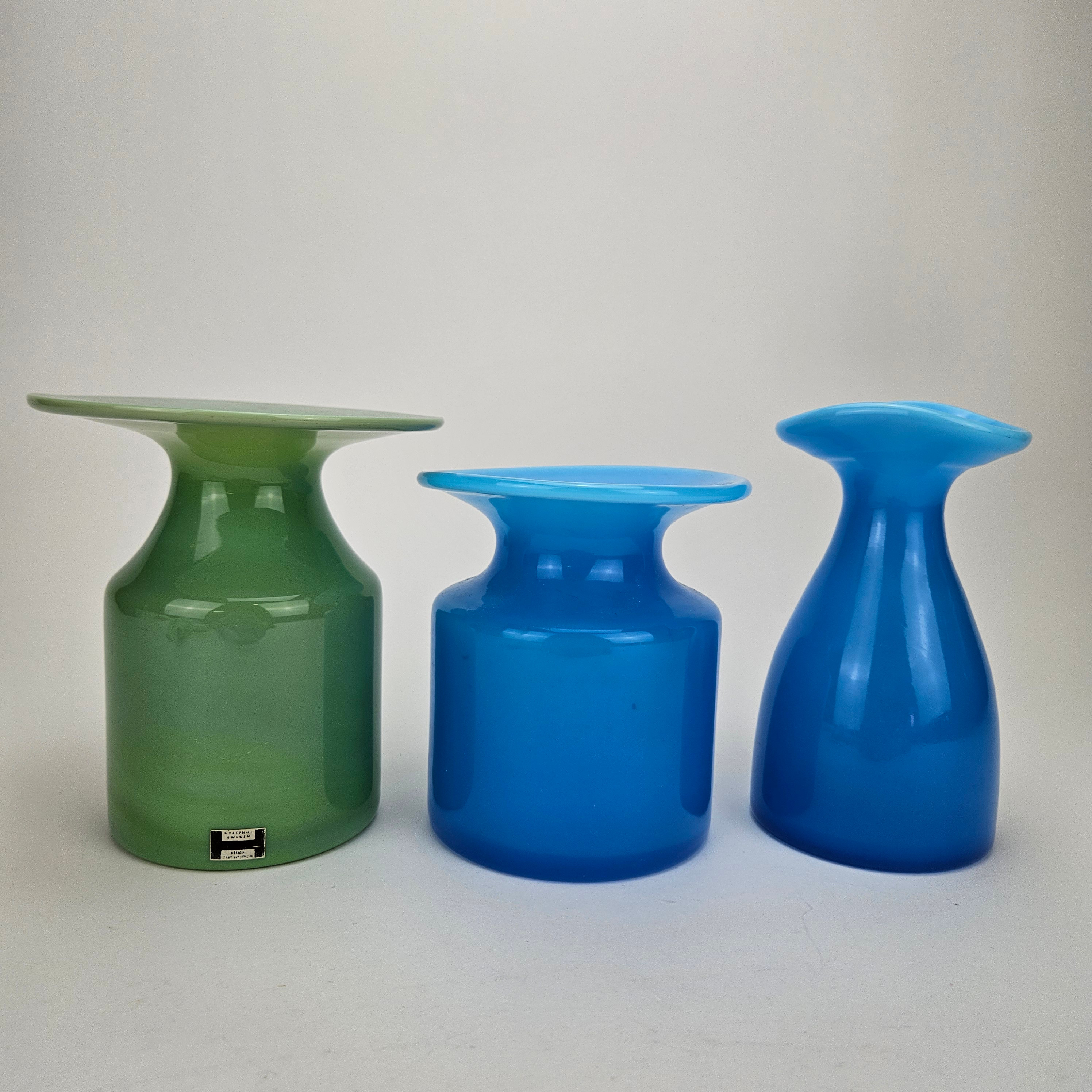 VASER, 3 st, glas, bland annat Gert Nyström, Hyllinge.