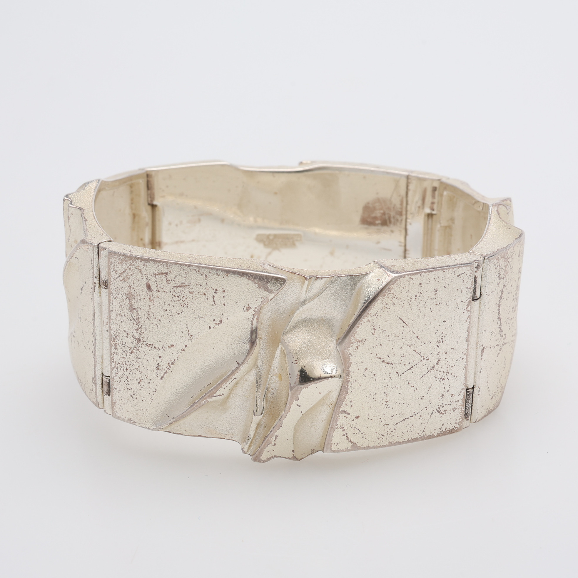 BJÖRN WECKSTRÖM. ARMBAND, "YLLÄS", LAPPONIA, 1992.