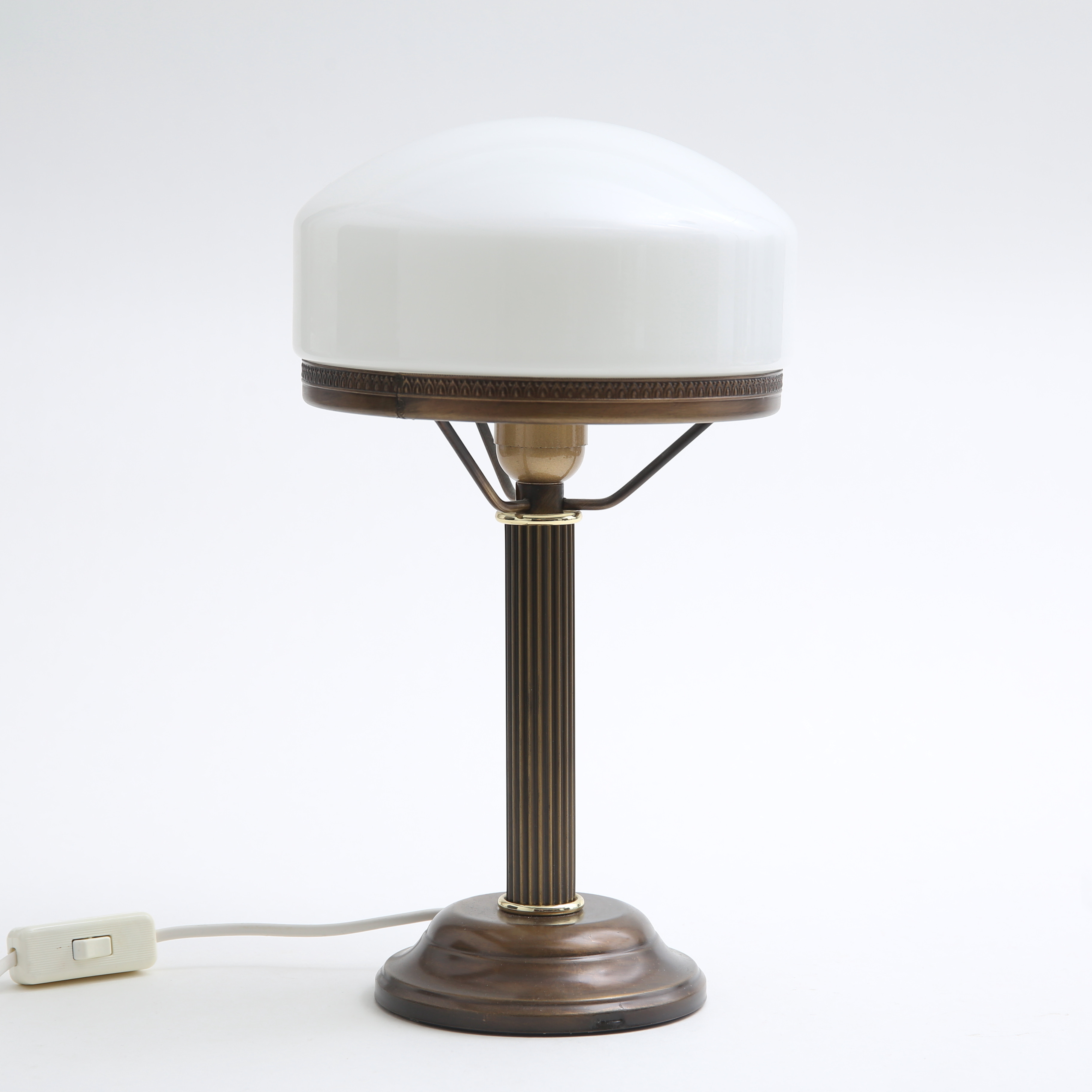 BORDSLAMPA, Strindbergsmodell, 1900/2000-tal.