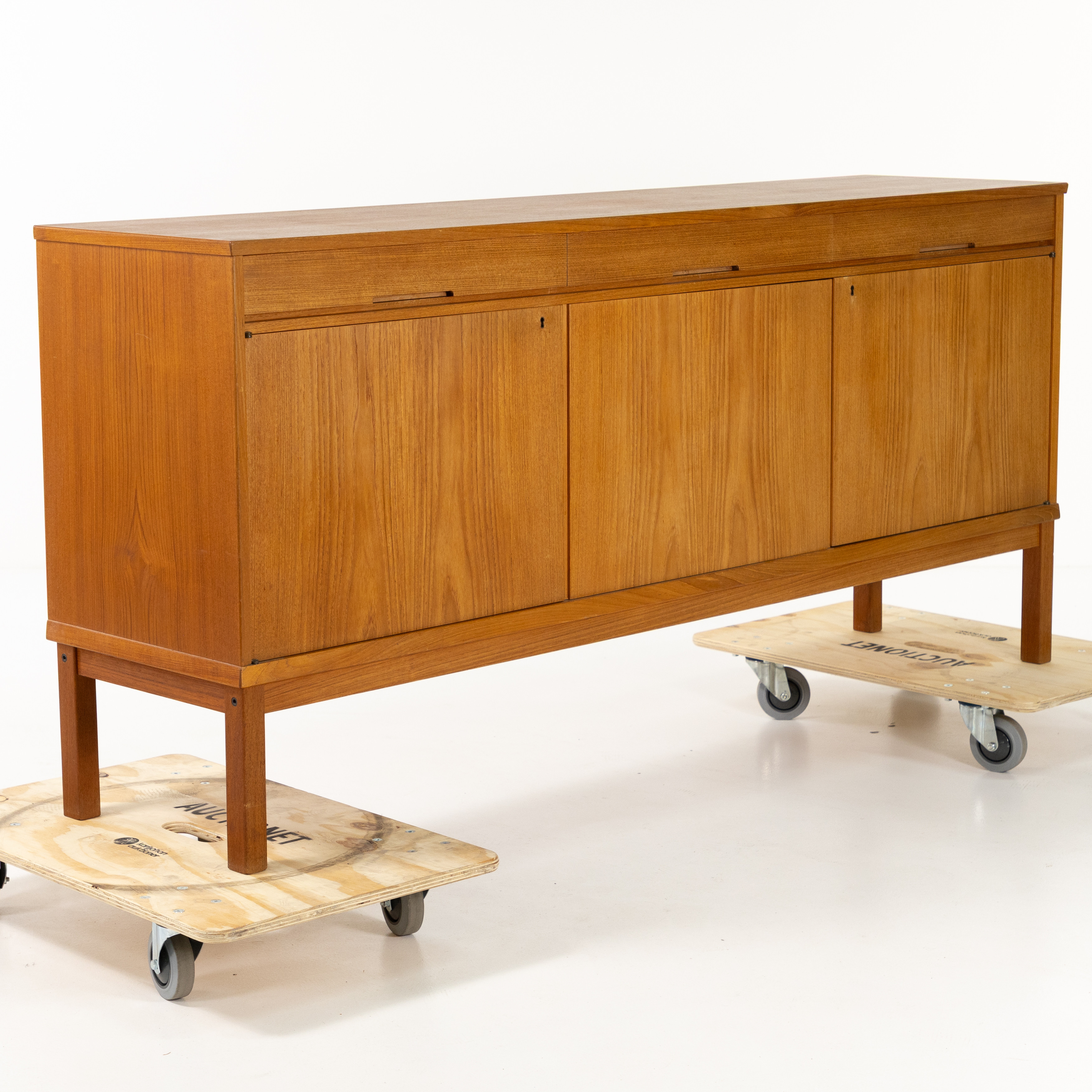 SIDEBOARD, teak.