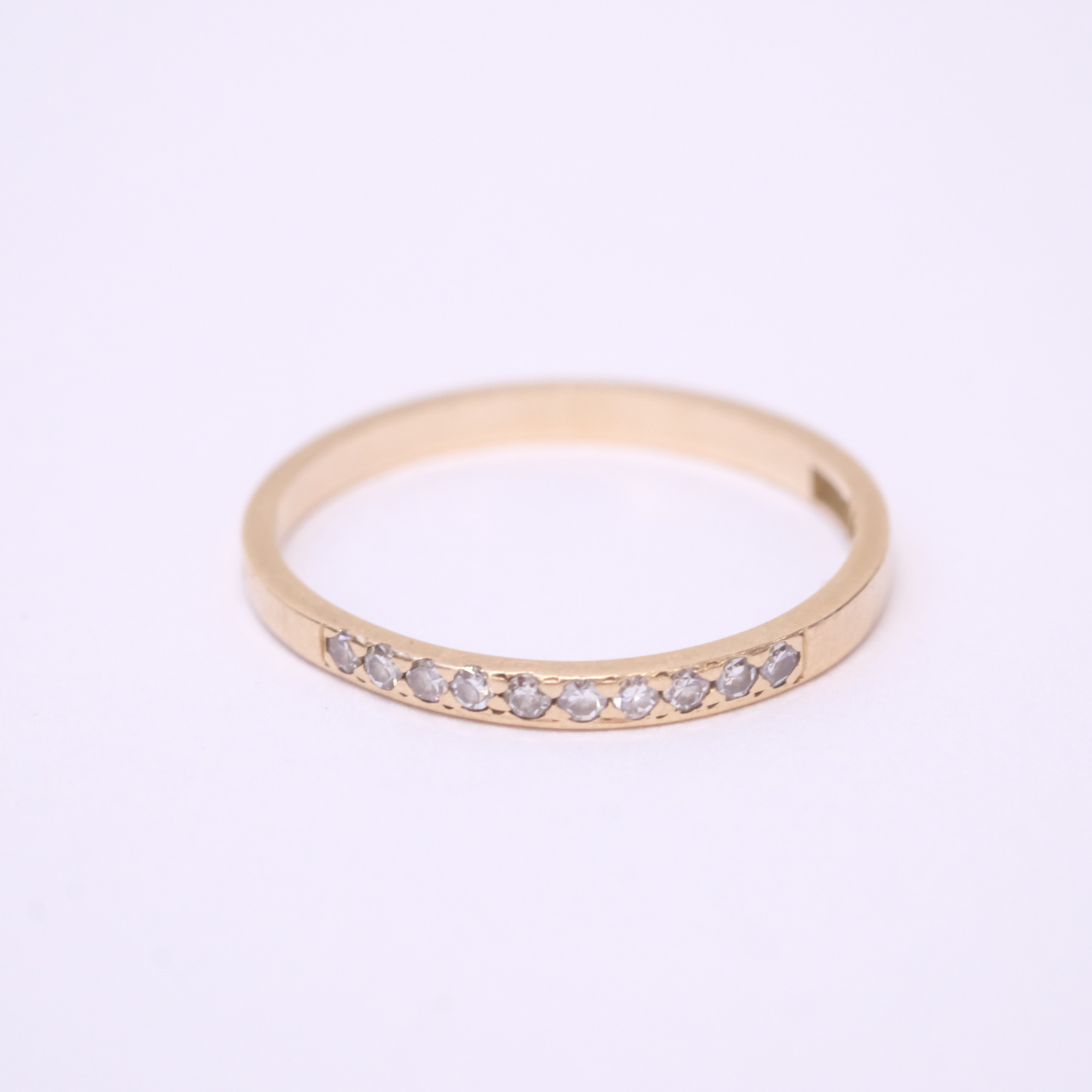 RING MED DIAMANTER, 18K GULD.