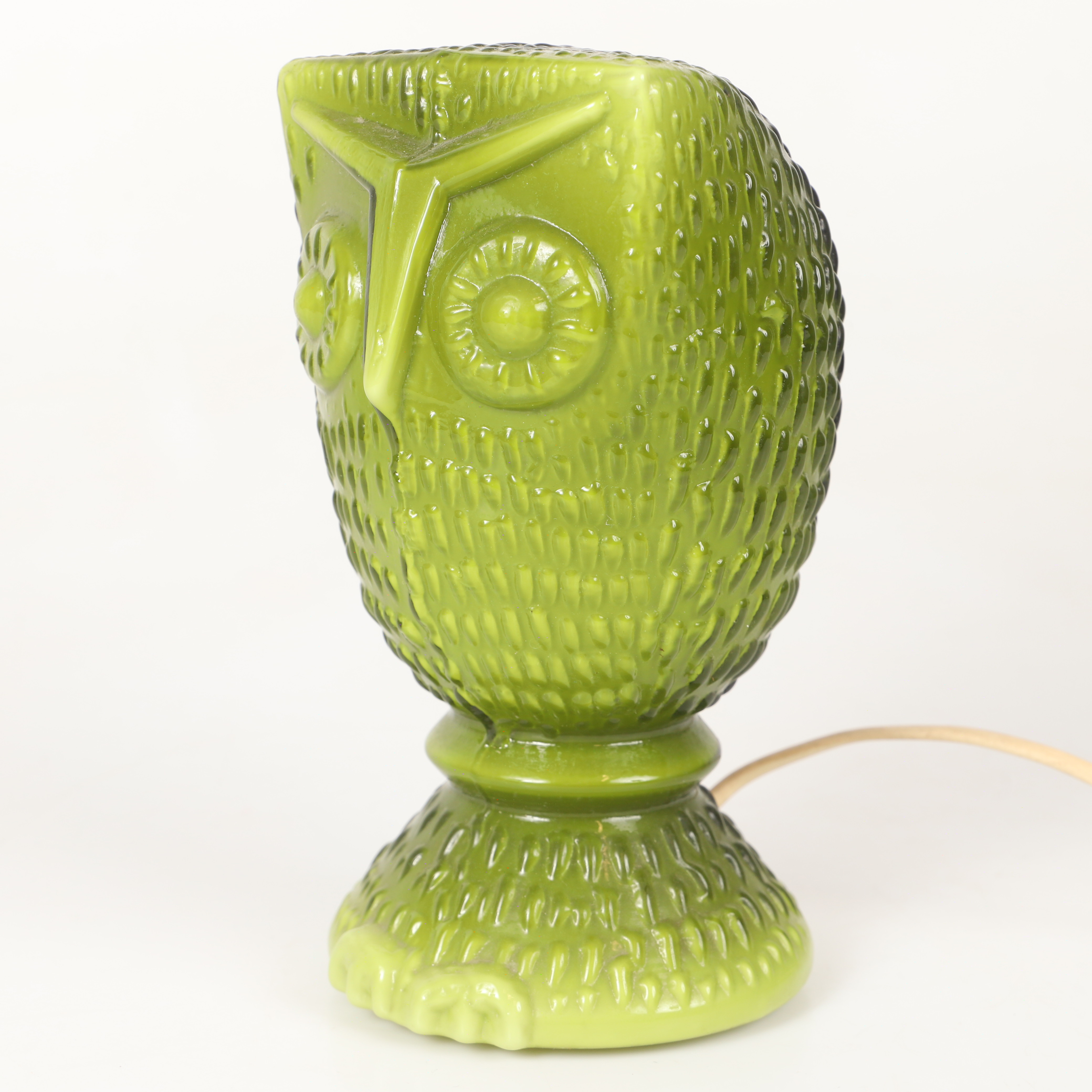 BORDSLAMPA, i form av en uggla, glas, 1900-tal.