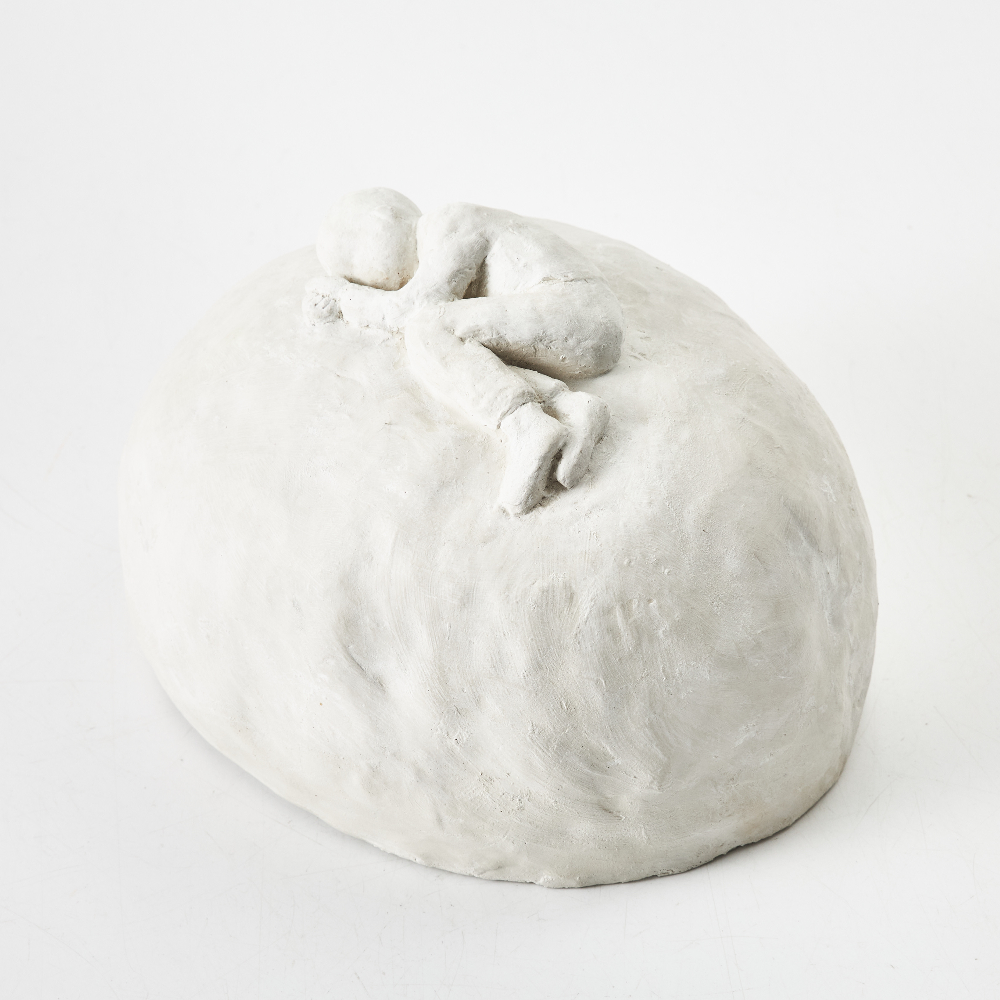 BIANCA MARIA BARMEN (MALMÖ, FÖDD 1960). Skulptur, gips, "Sovande".