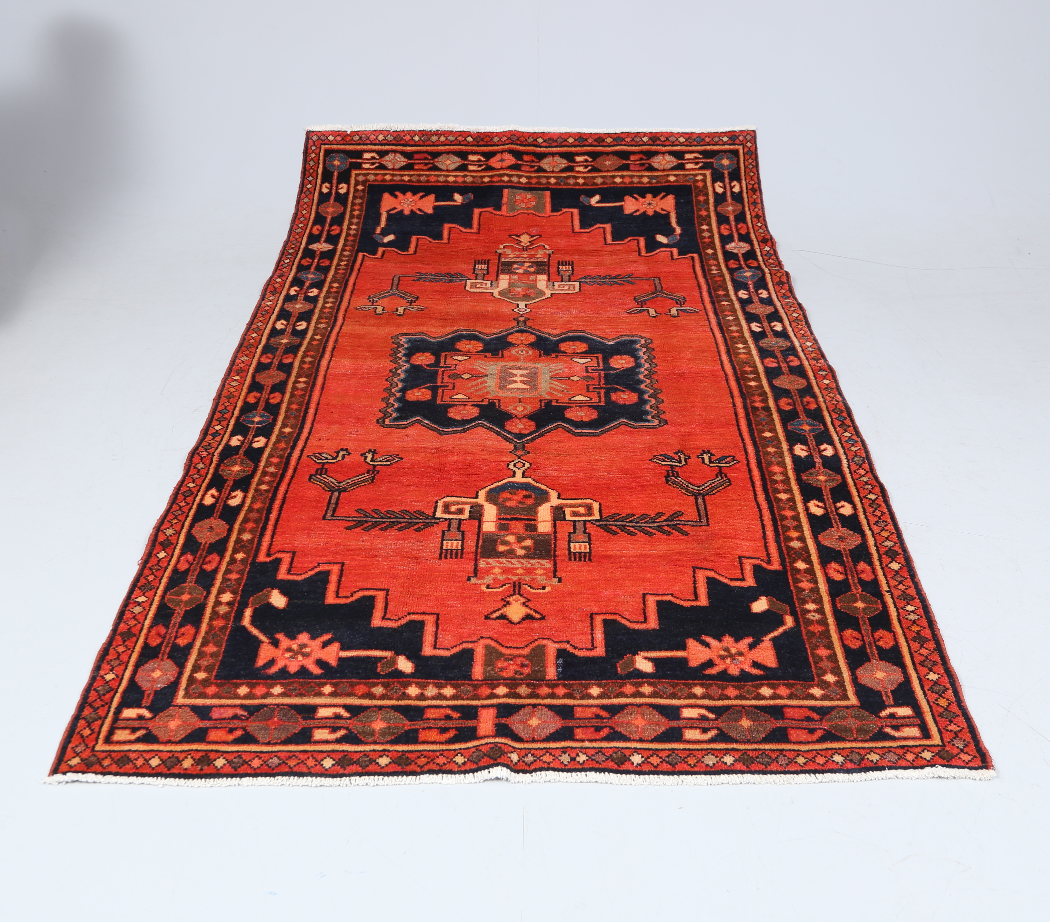 MATTA, orientalisk, ca 246x146 cm.