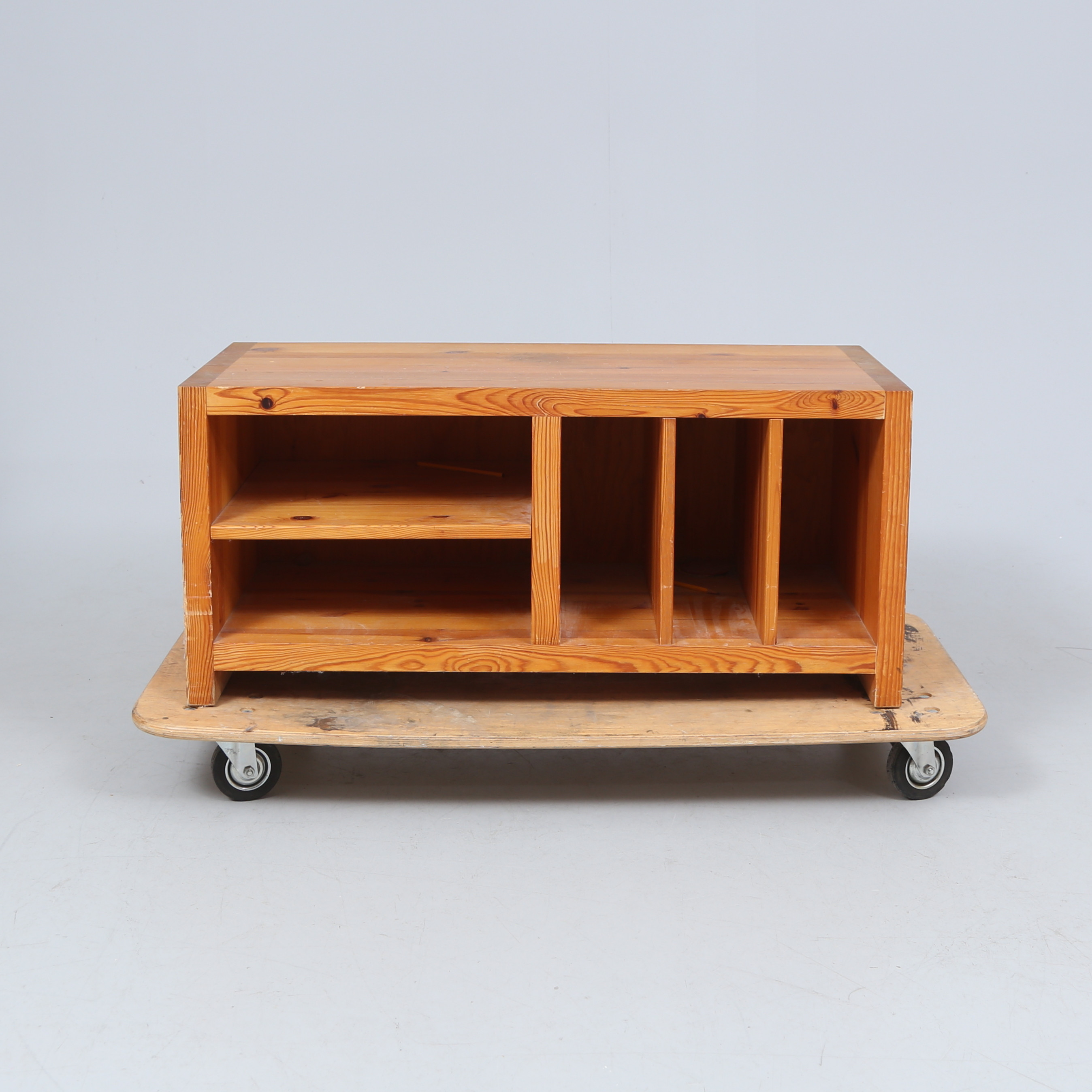 BÄNK, furu, 1970-tal.
