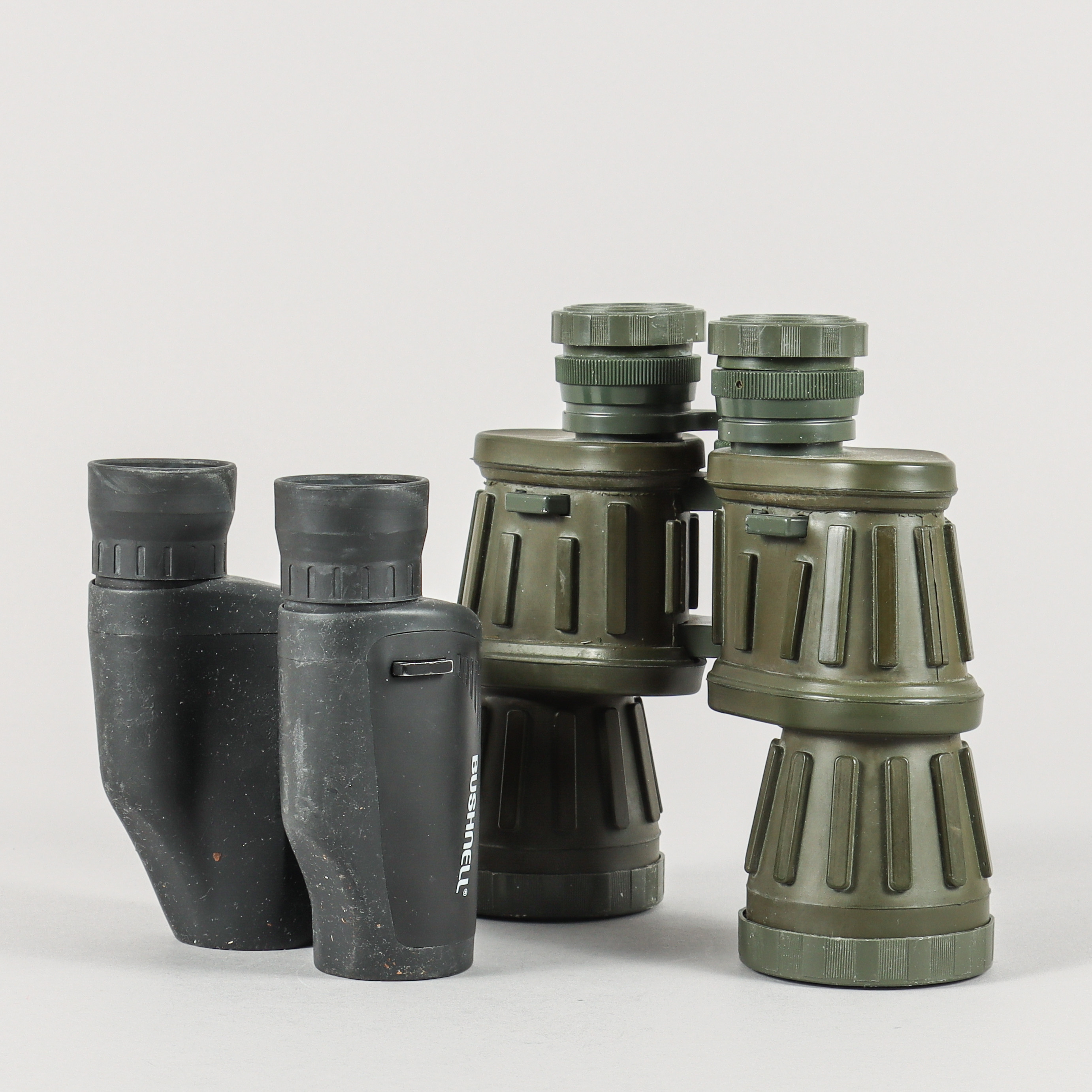 KIKARE 2 stycken, Bushnell och Zenith.