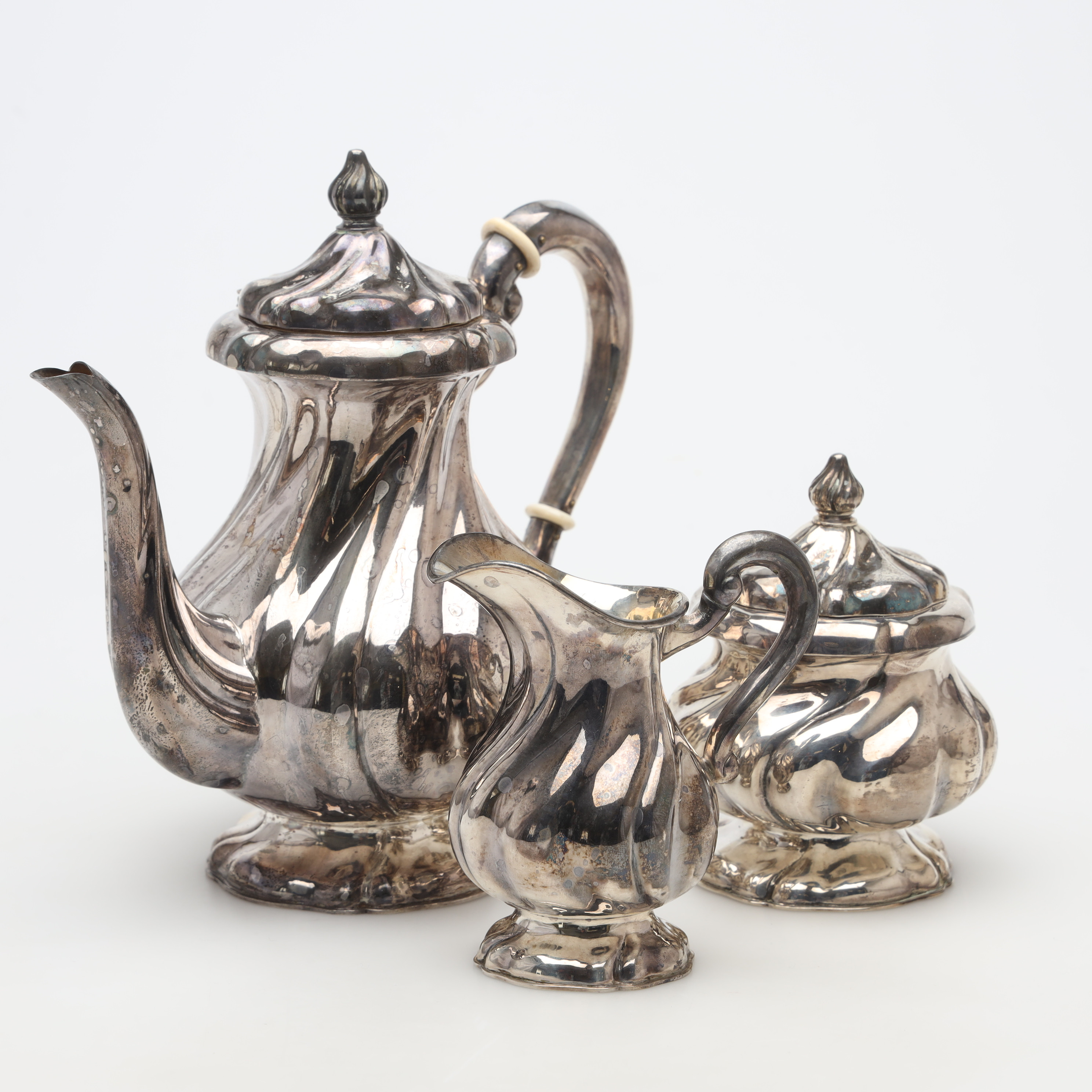 KAFFESERVIS, 3 delar, silver, bruttovikt ca 990 gram.