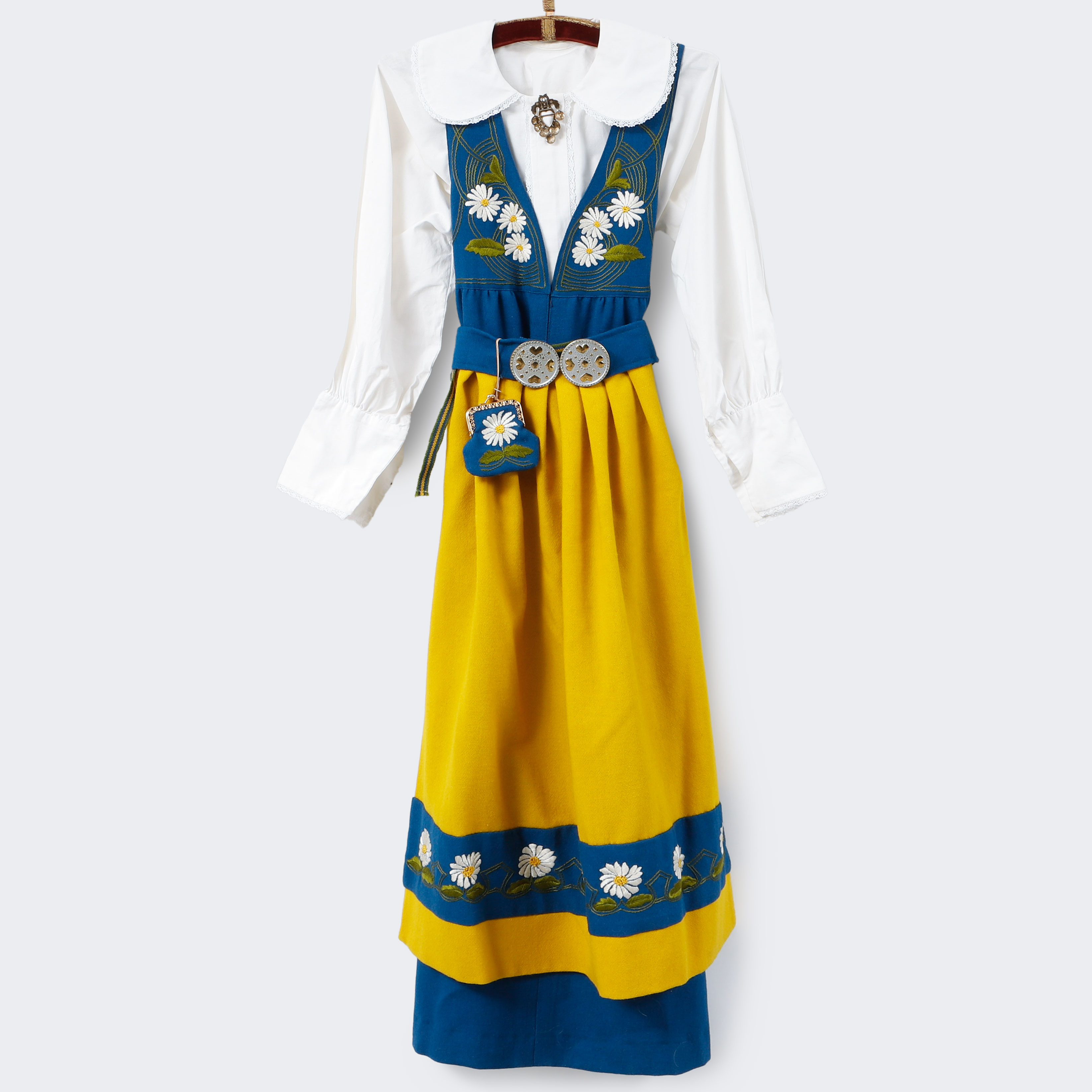 FOLKDRÄKT, Sverigedräkten.