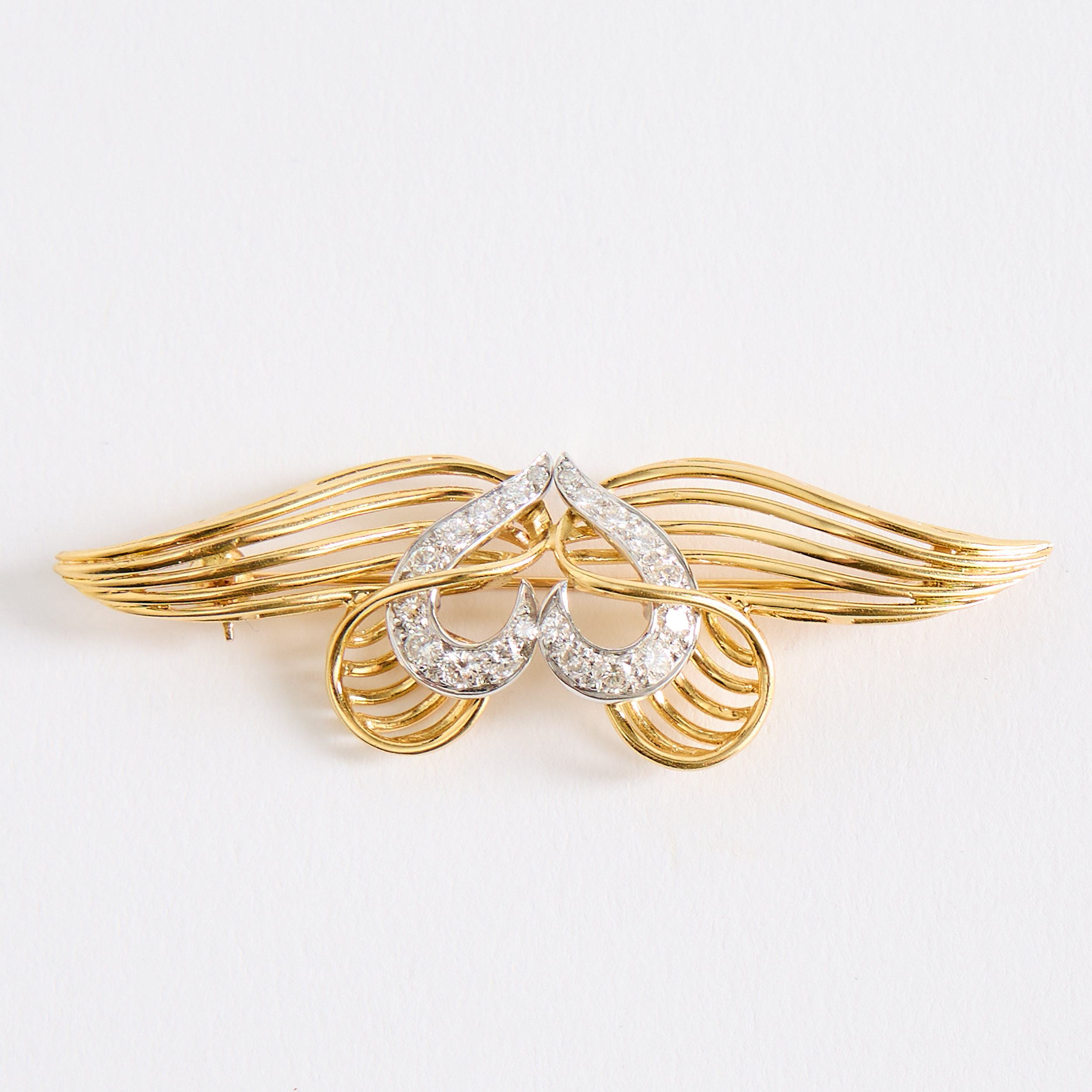 BROSCH, guld 18K, briljantslipade diamanter.