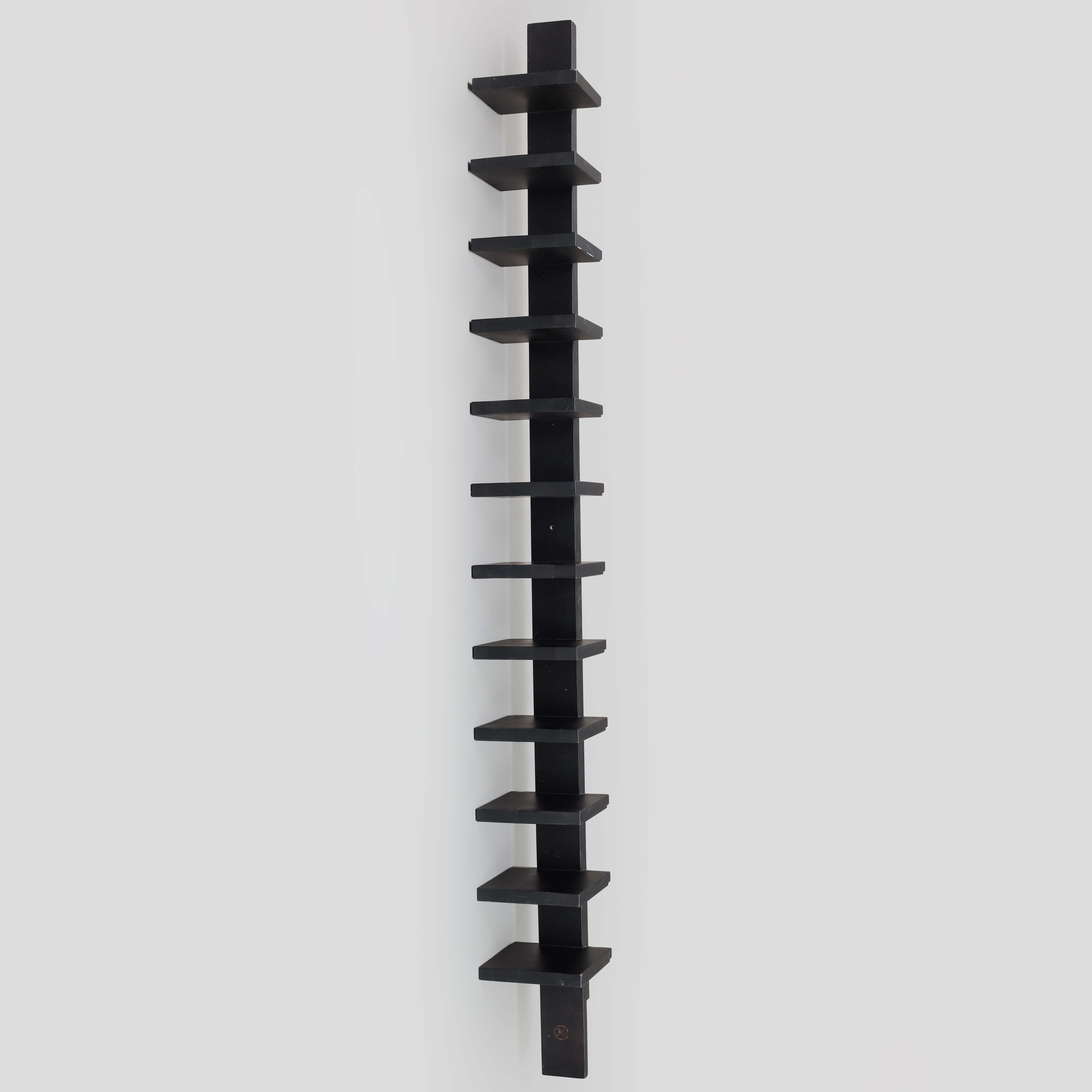 JOHN KANDELL. Hylla, "Pilaster", Källemo.