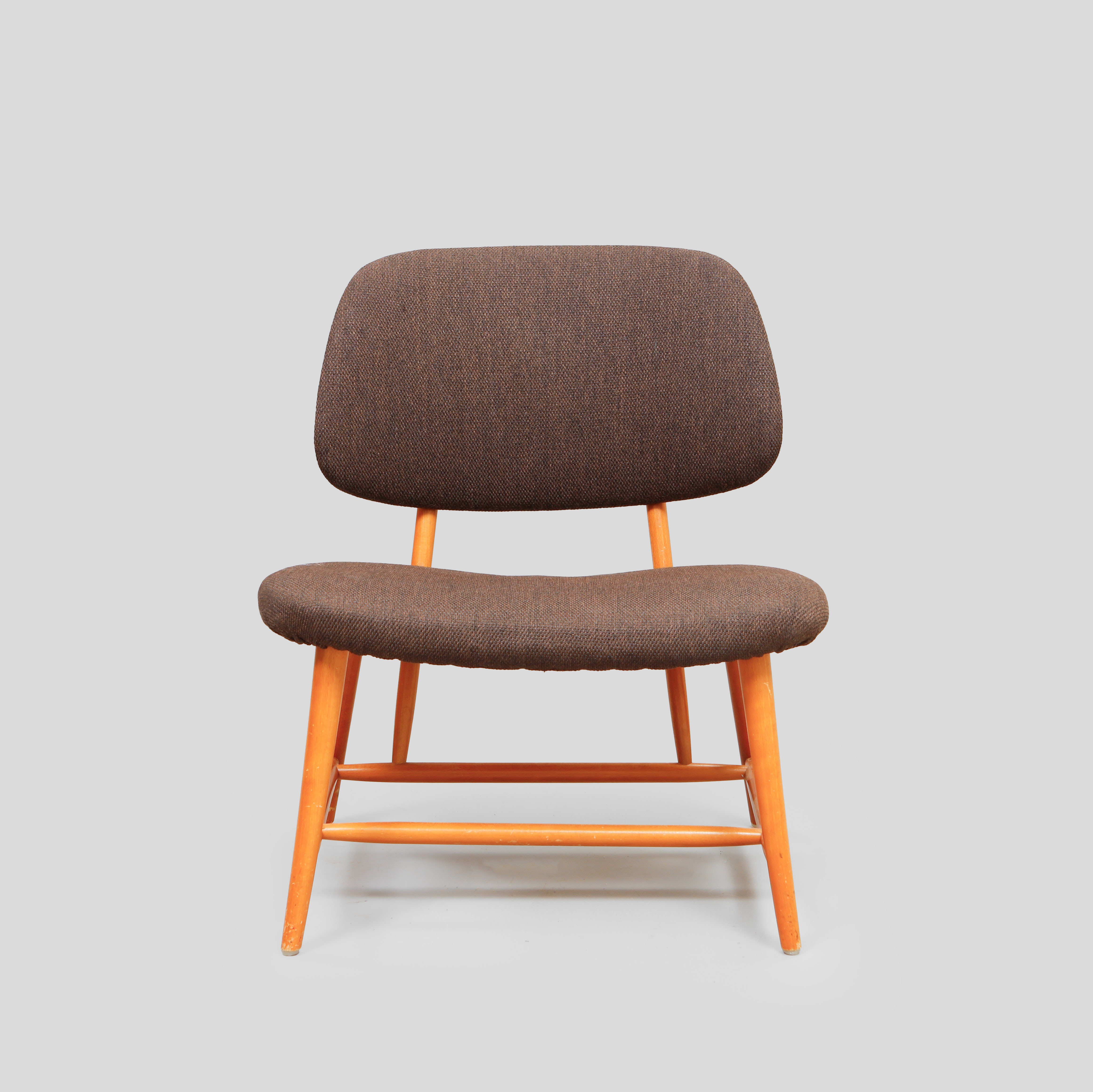 ALF SVENSSON. Fåtölj, "Te-Ve", för Bra Bohag, Studio Ljung Industrier AB Malmö, formgiven 1953.