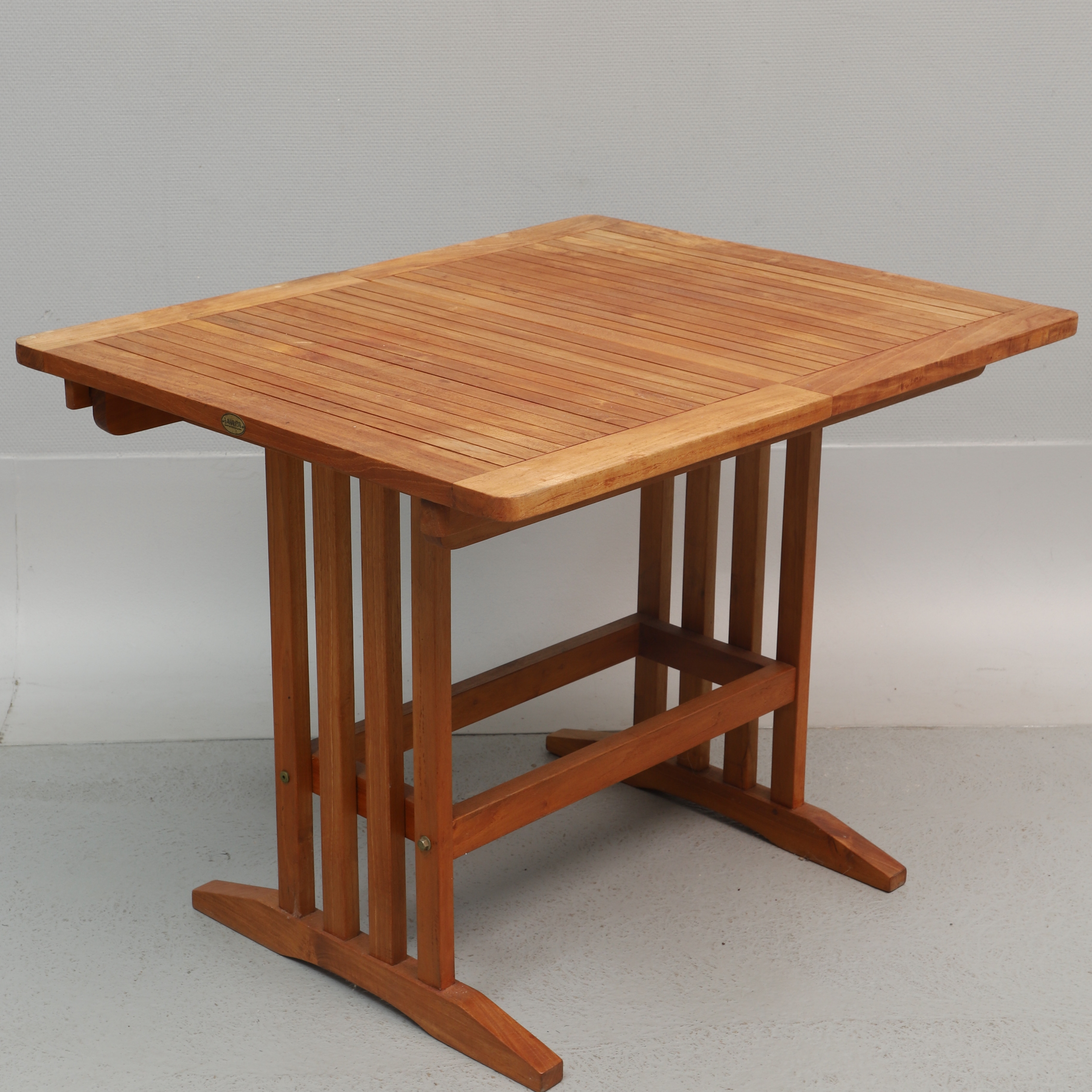 TRÄDGÅRDSBORD, teak, Batavia.