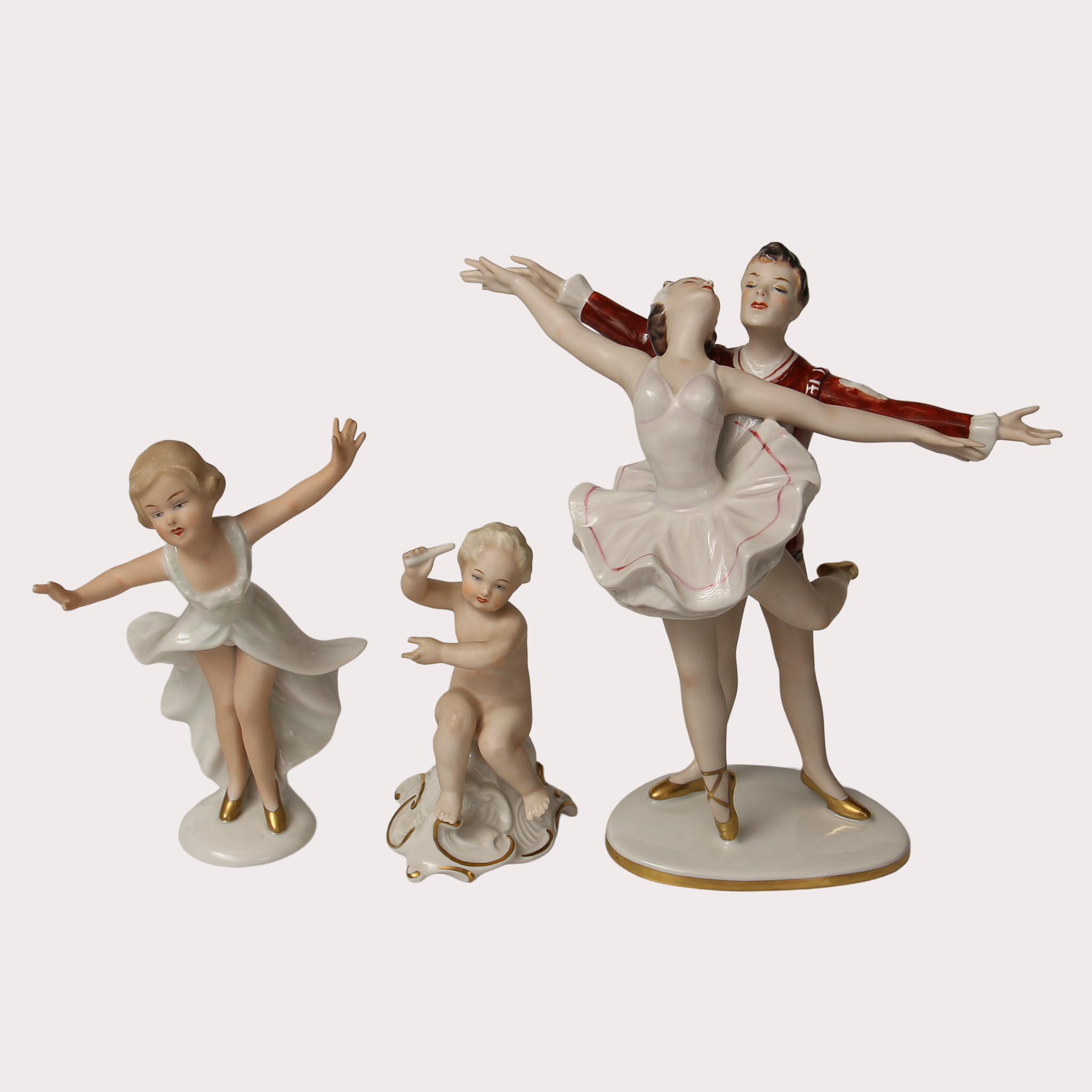 FIGURINER, ballerinor Wallendorf/Schaubachkunst, Tyskland, 3 stycken.