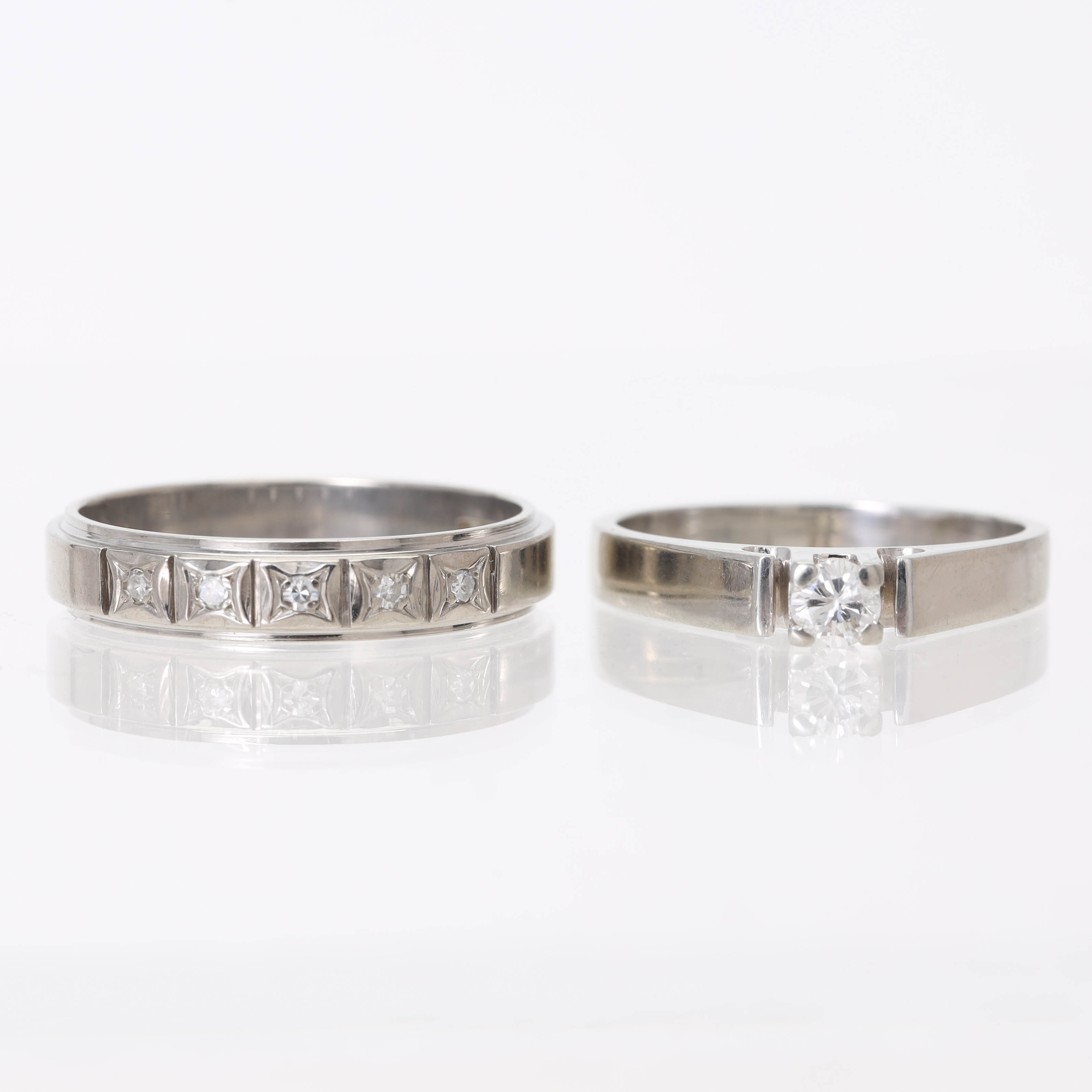 RINGAR, 2 st, 18 k vitguld, diamanter.