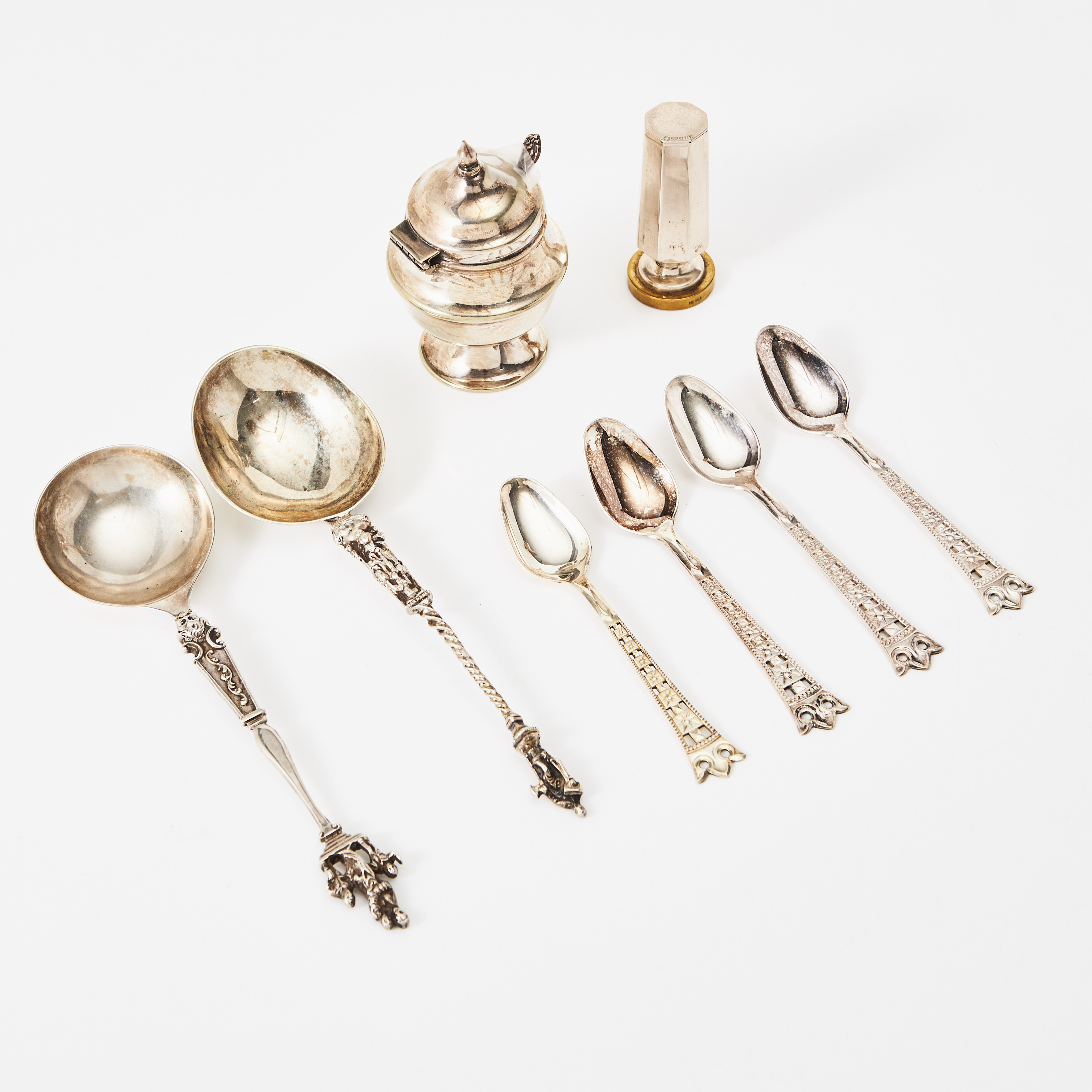 APOSTLASKEDAR, 2 st., KAFFESKEDAR, 4 st., SIGILSTAMP, silver, 18/1900-tal.