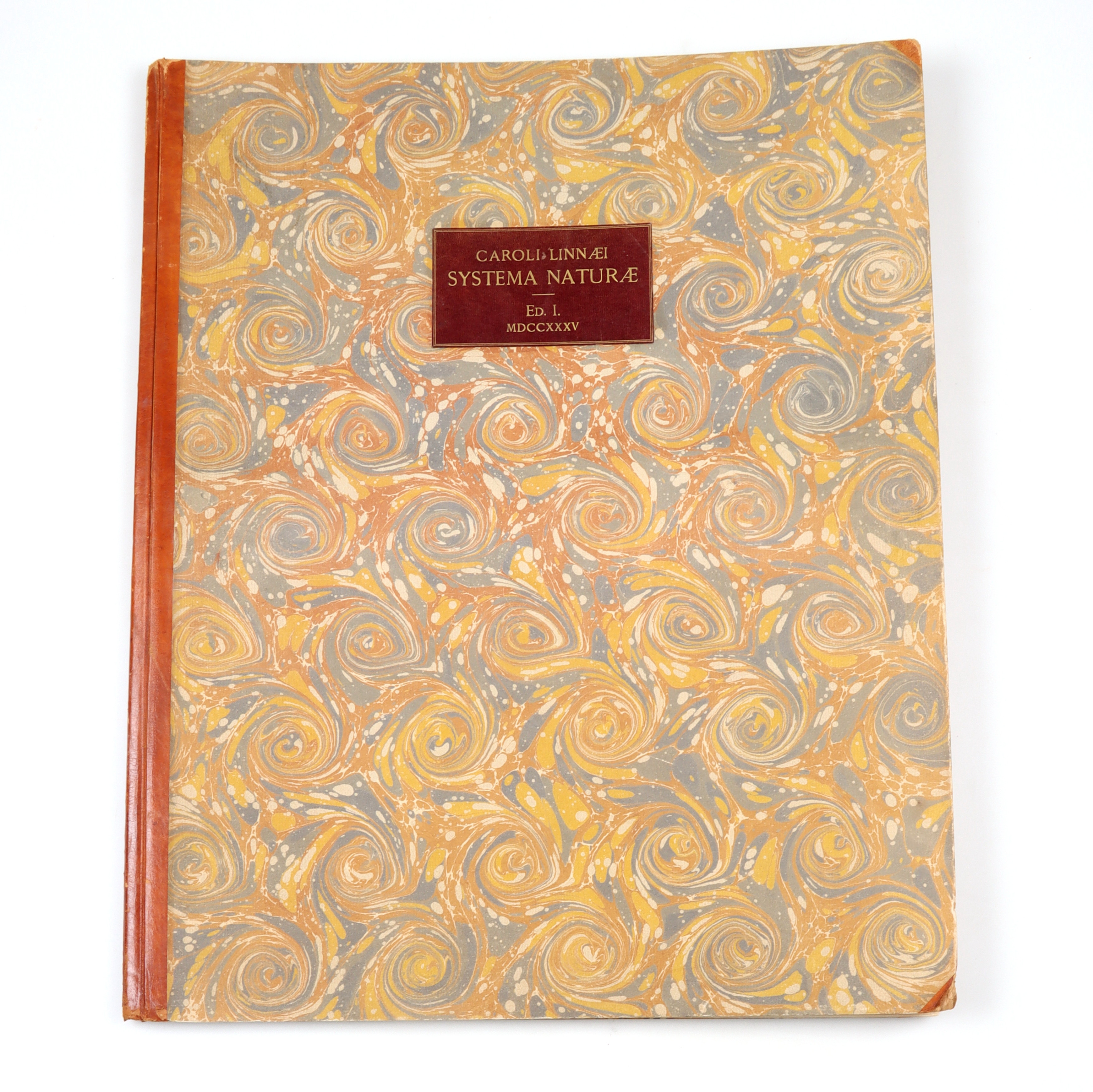 CARL VON LINNÉ. Bok, "Systema Naturae", faksimil, 1907.
