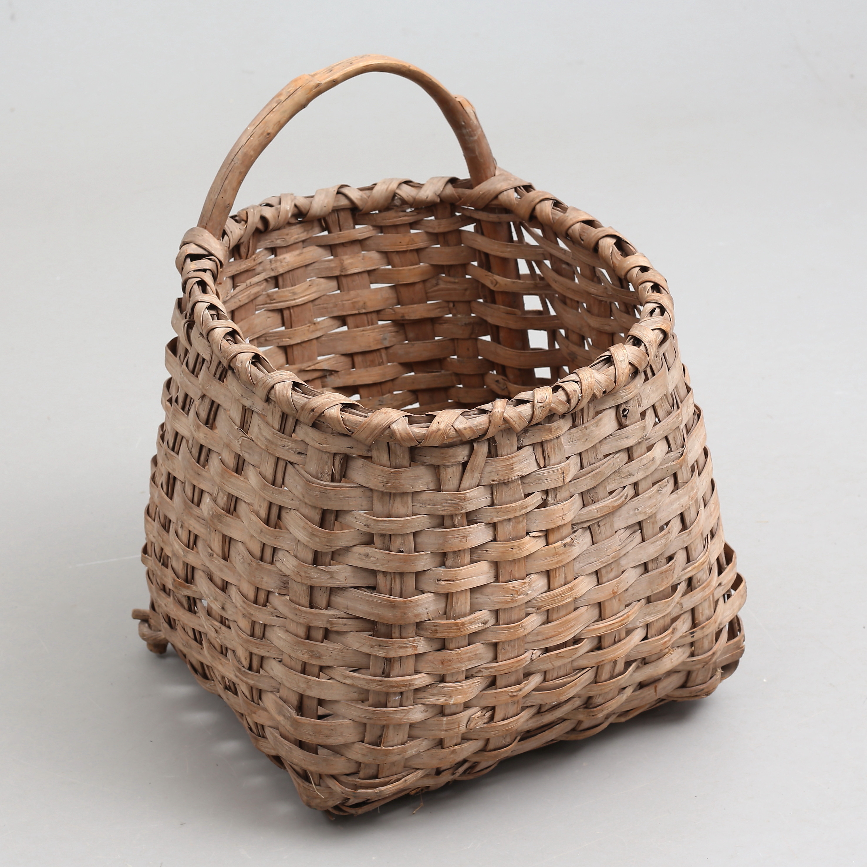 KORG, allmoge, 1800/1900-tal. Proveniens: konstnären Lennart Rodhe.