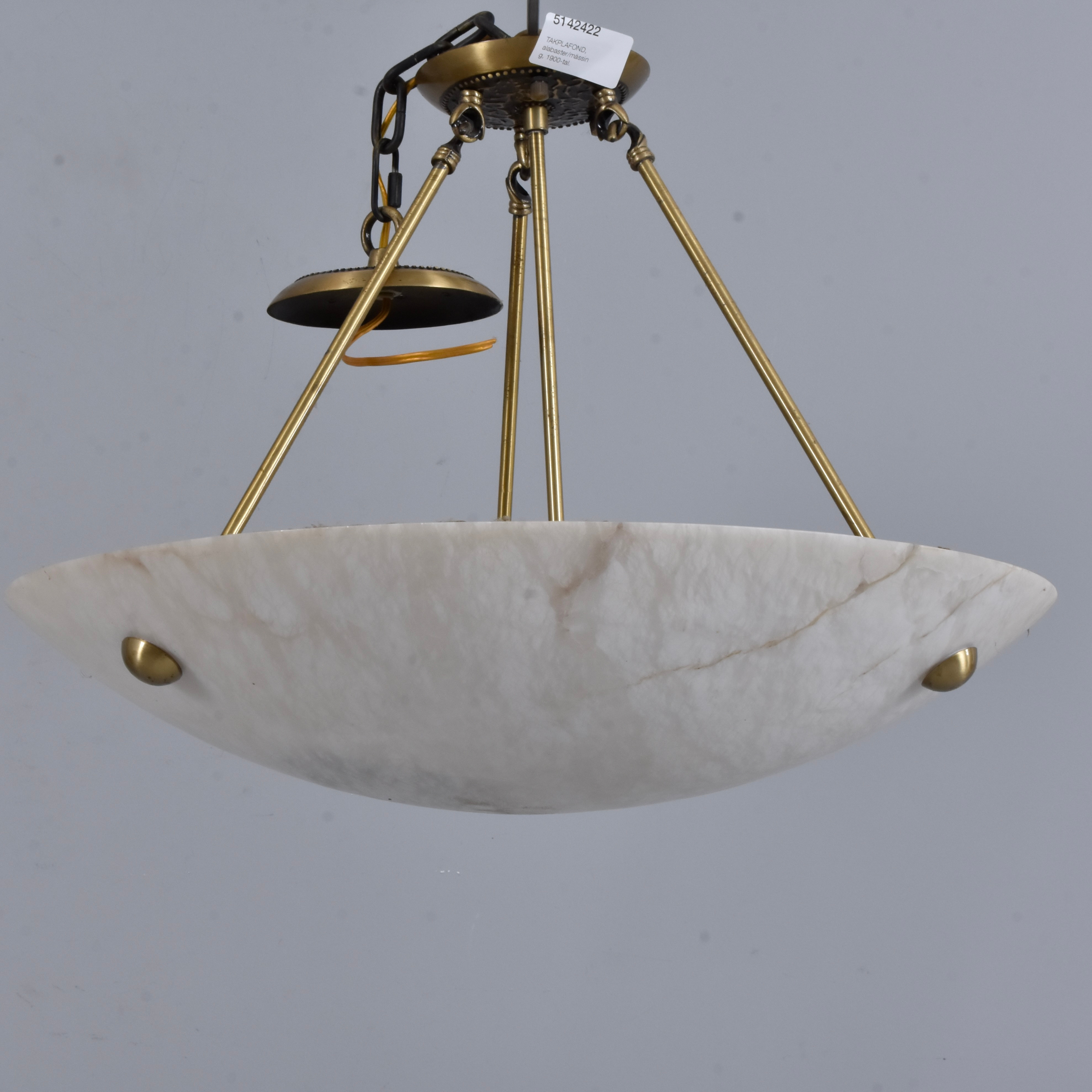 TAKPLAFOND, alabaster/mässing, 1900-tal.