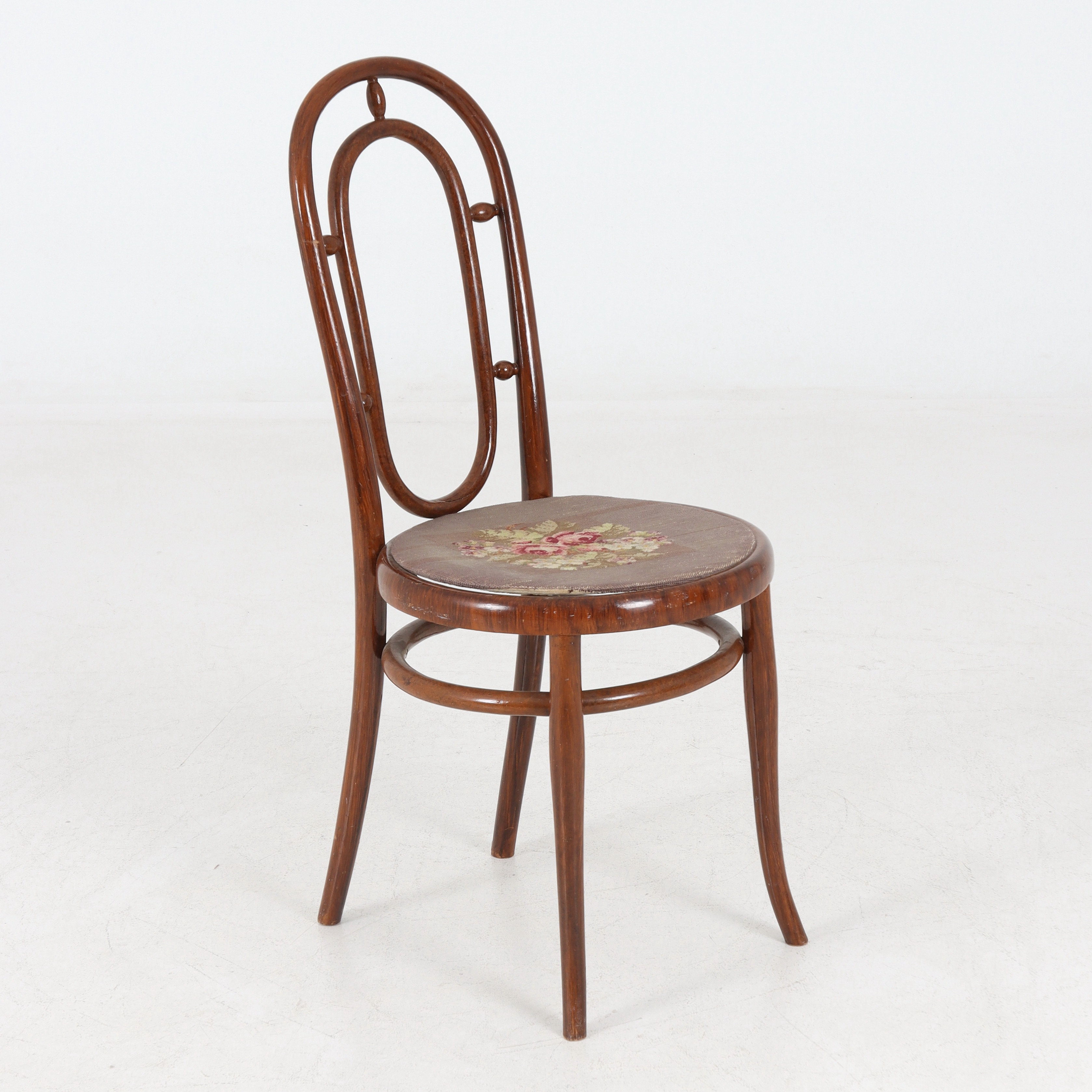 STOL, Thonet, Wien, Österrike, 1900-talets första hälft.
