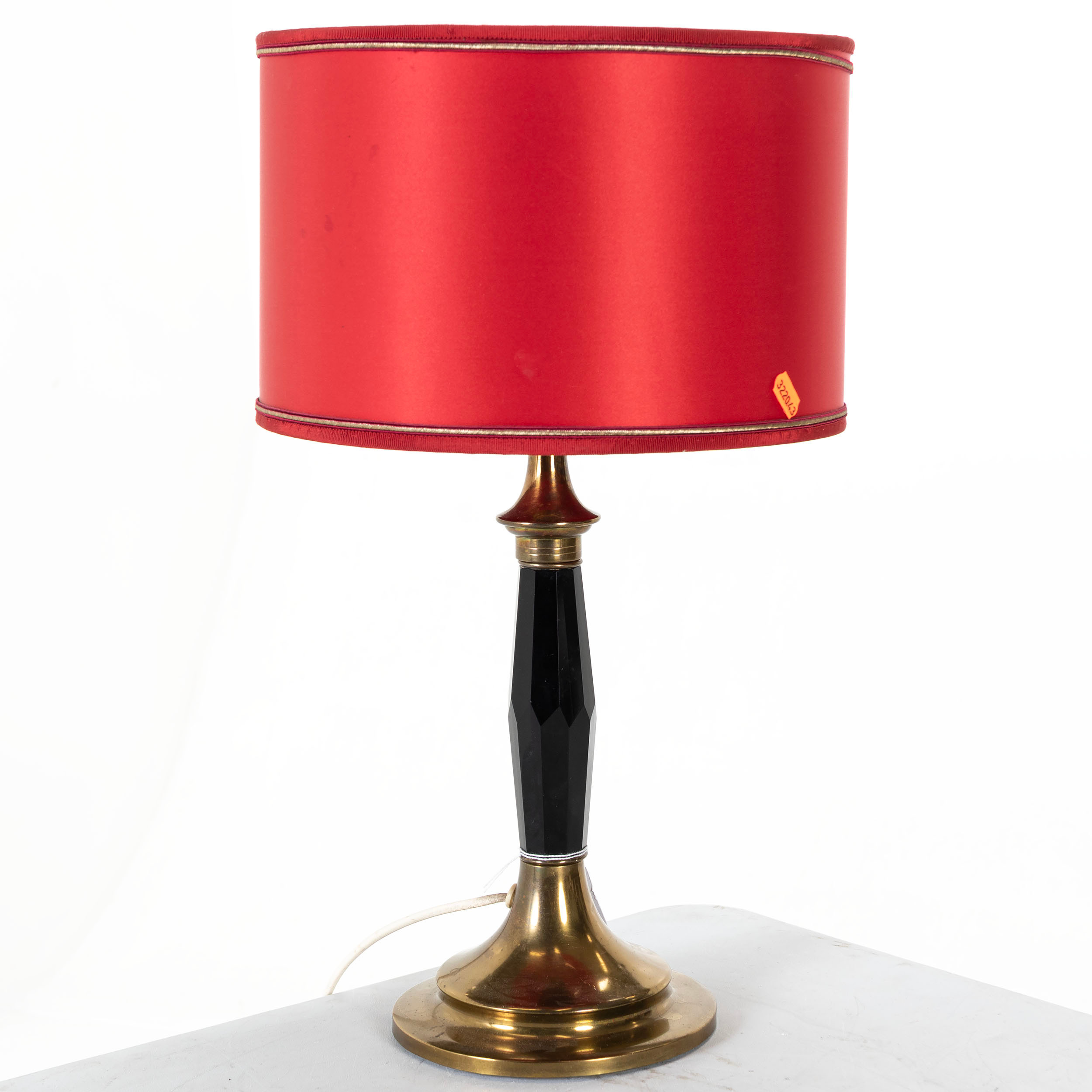 BORDSLAMPA, mässing & glas, 1900-talets andra hälft.