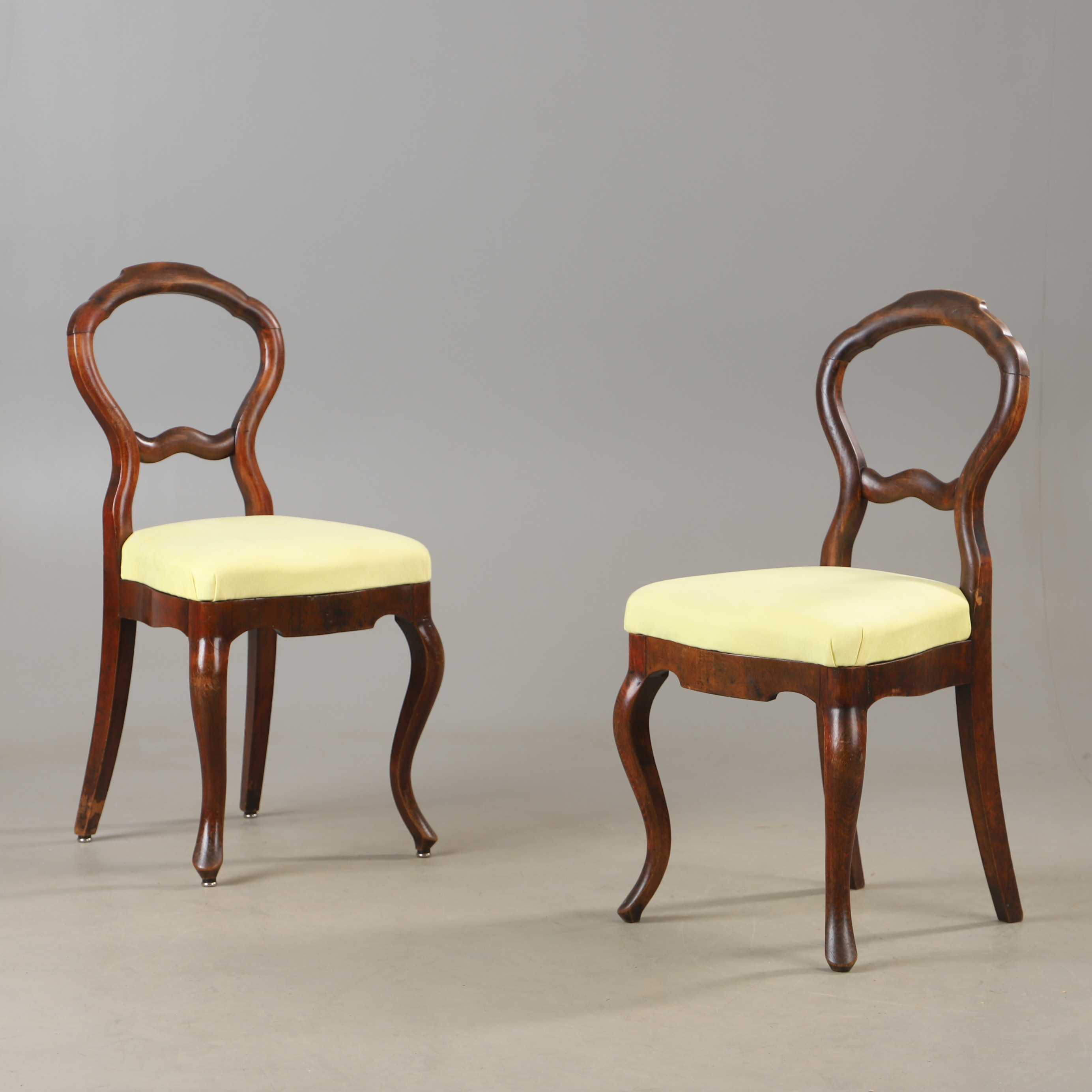 STOLAR, 1 par, mahogny, rokokostil.