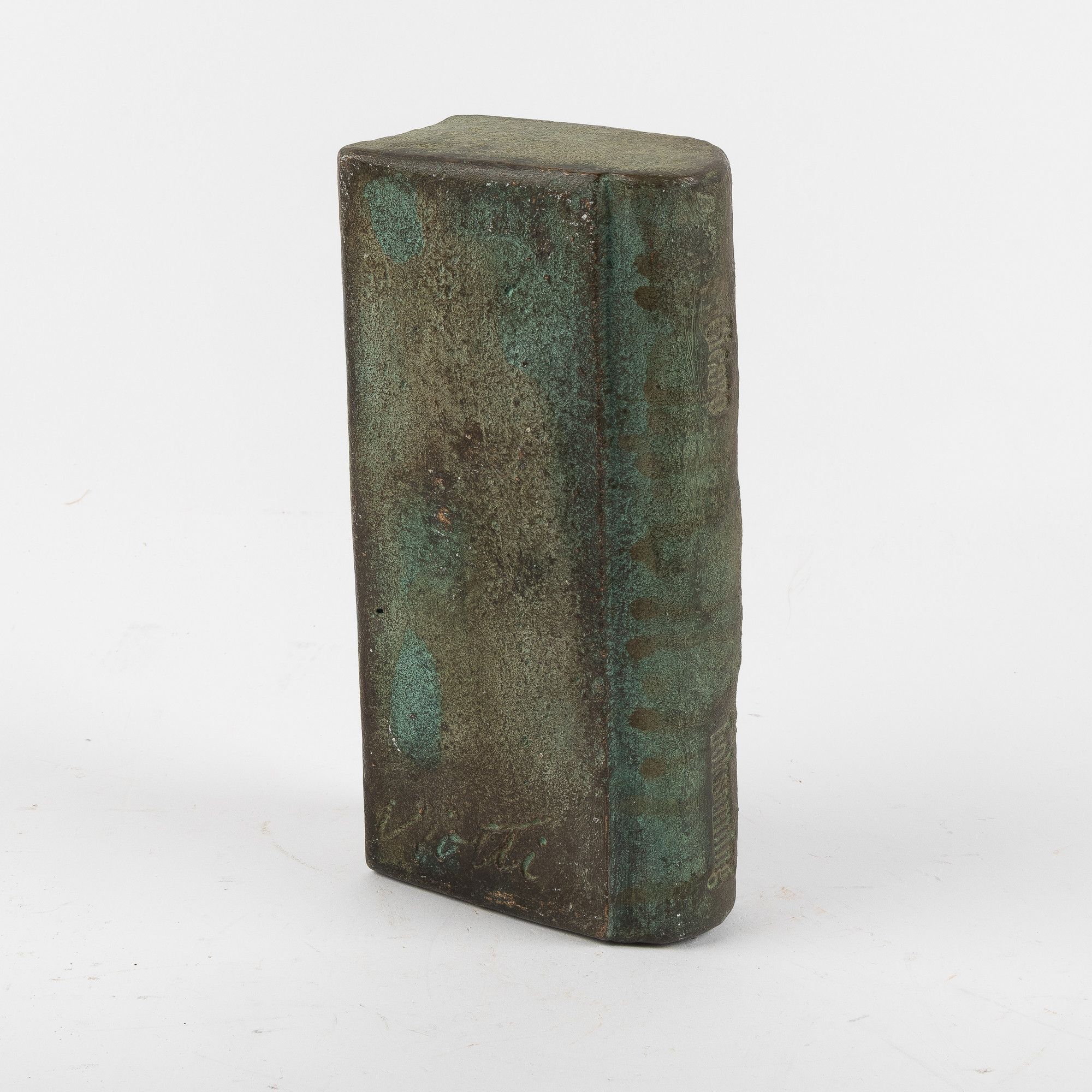 ULLA VIOTTI (1933-2025). Skulptur i form av bok, brons, egen ateljé, Hammenhög, Österlen.