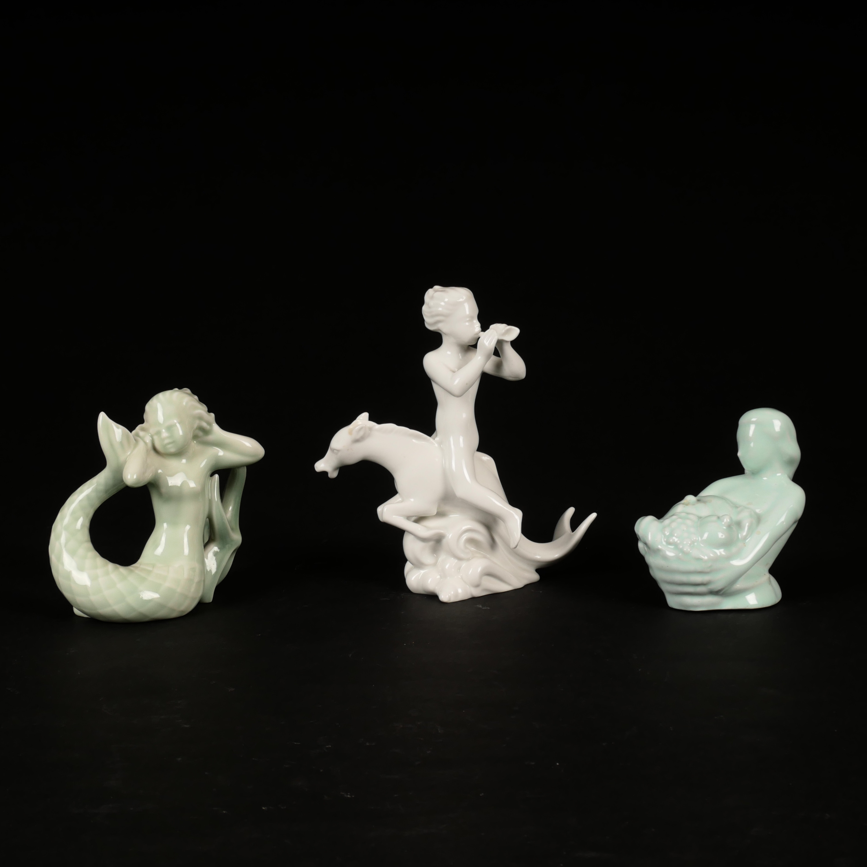 FIGURINER, 3 st, porslin, bla Harald Salomon, Rörstrand.