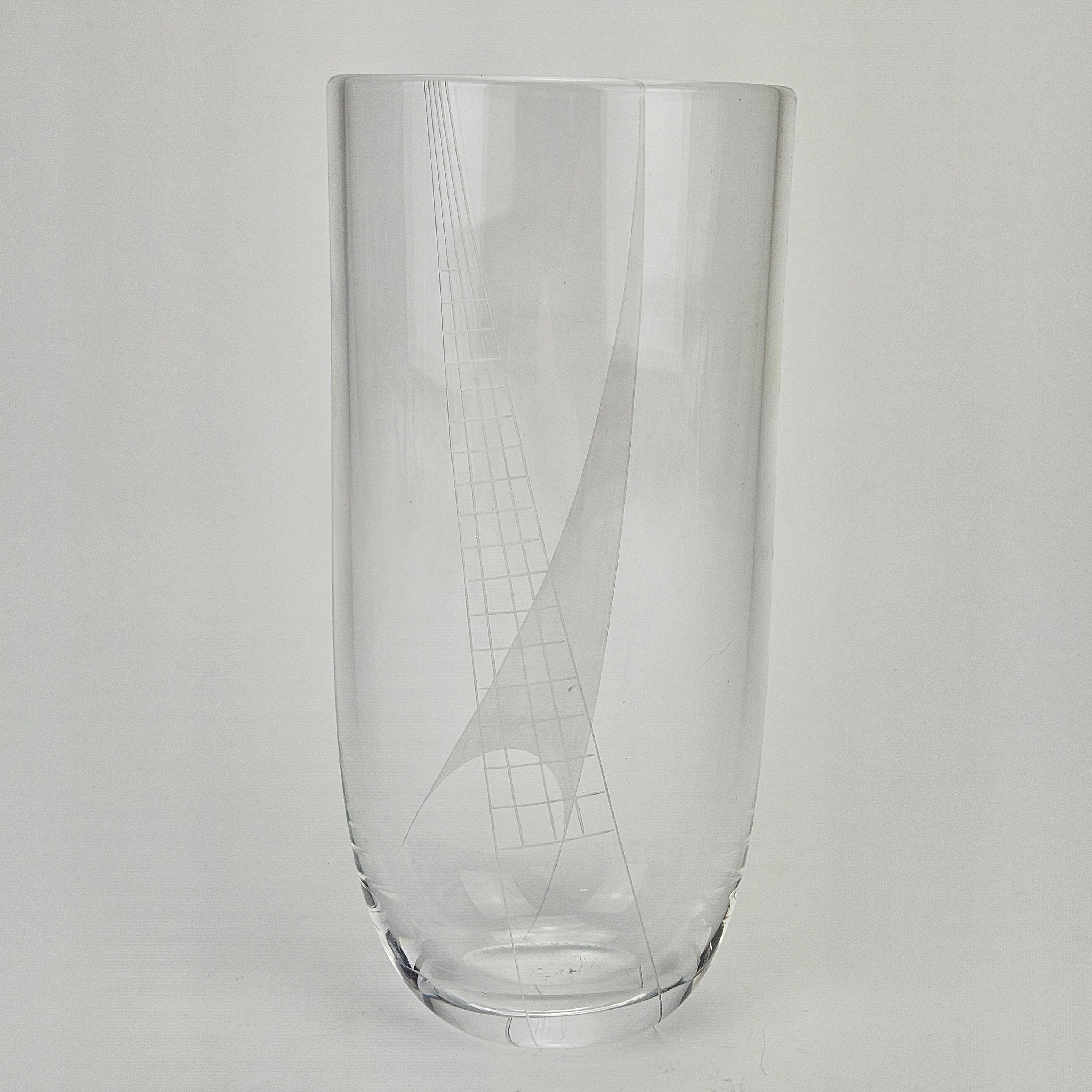 JOHN SELBING. Vas, glas, Orrefors, signerad.