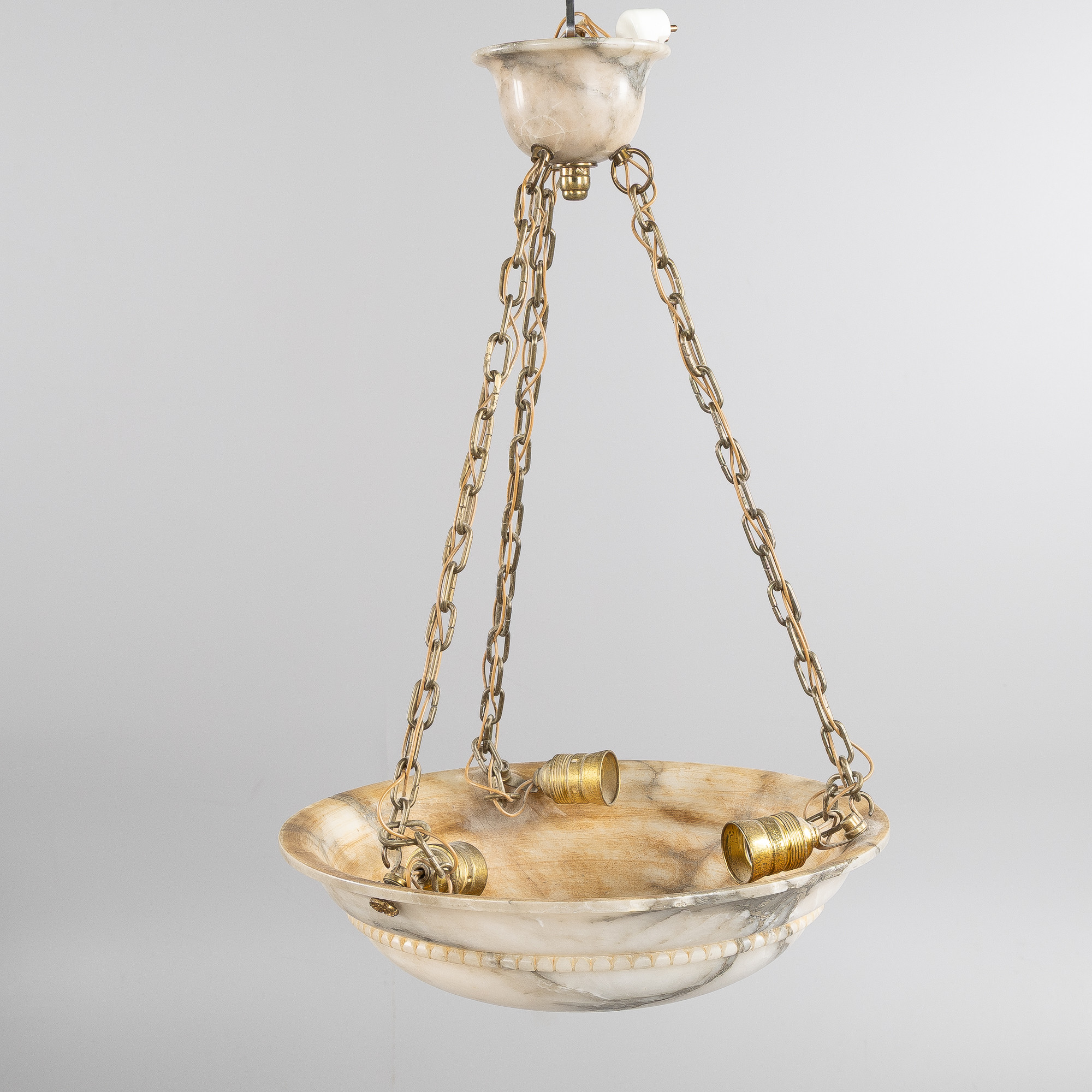 AMPEL, alabaster med dekor av förgyllda fleuroner, 1920-tal, swedish grace.