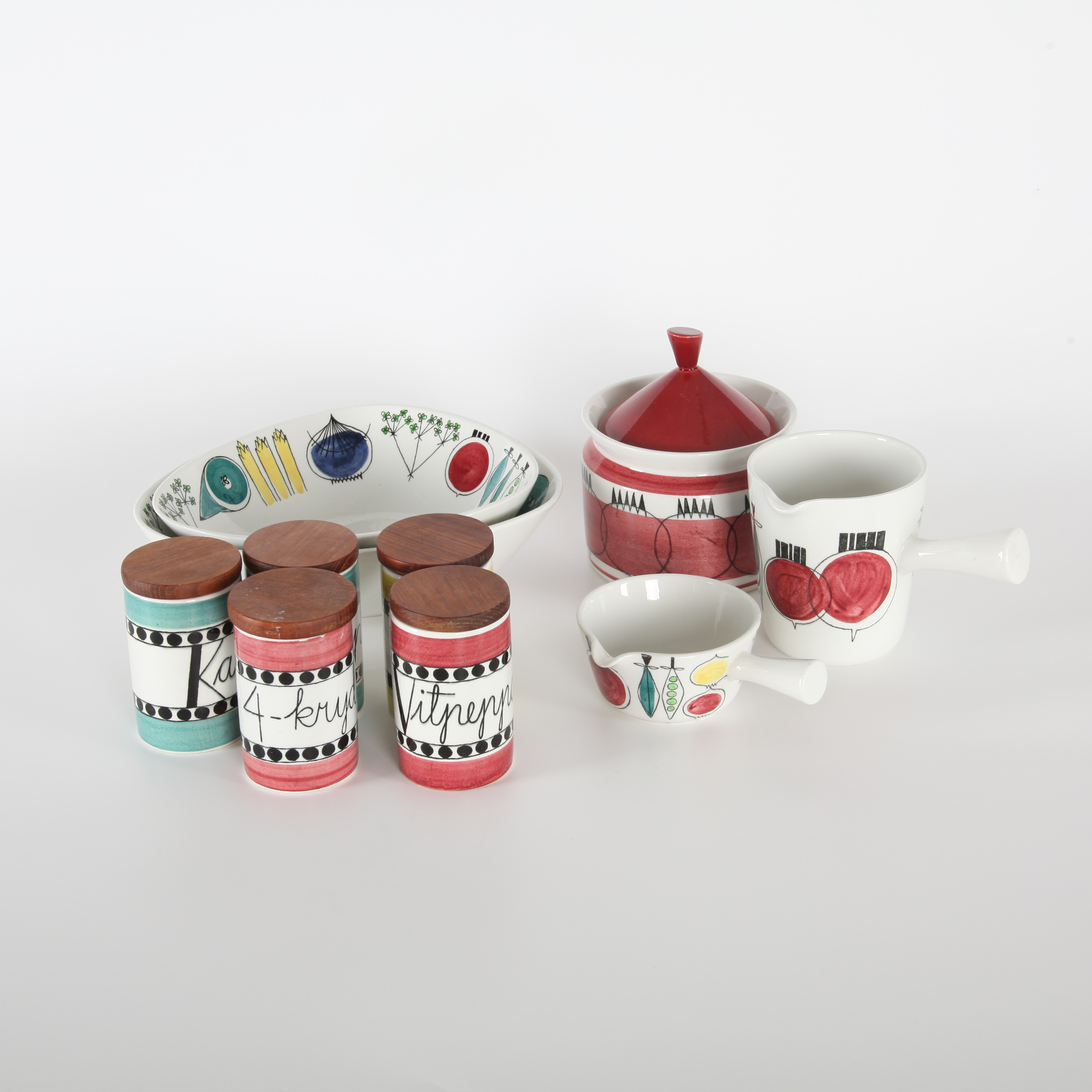 MARIANNE WESTMAN. 1928-2007. Servisdelar "Picknick och "Arom", 11 delar, Rörstrand, 1900-tal.