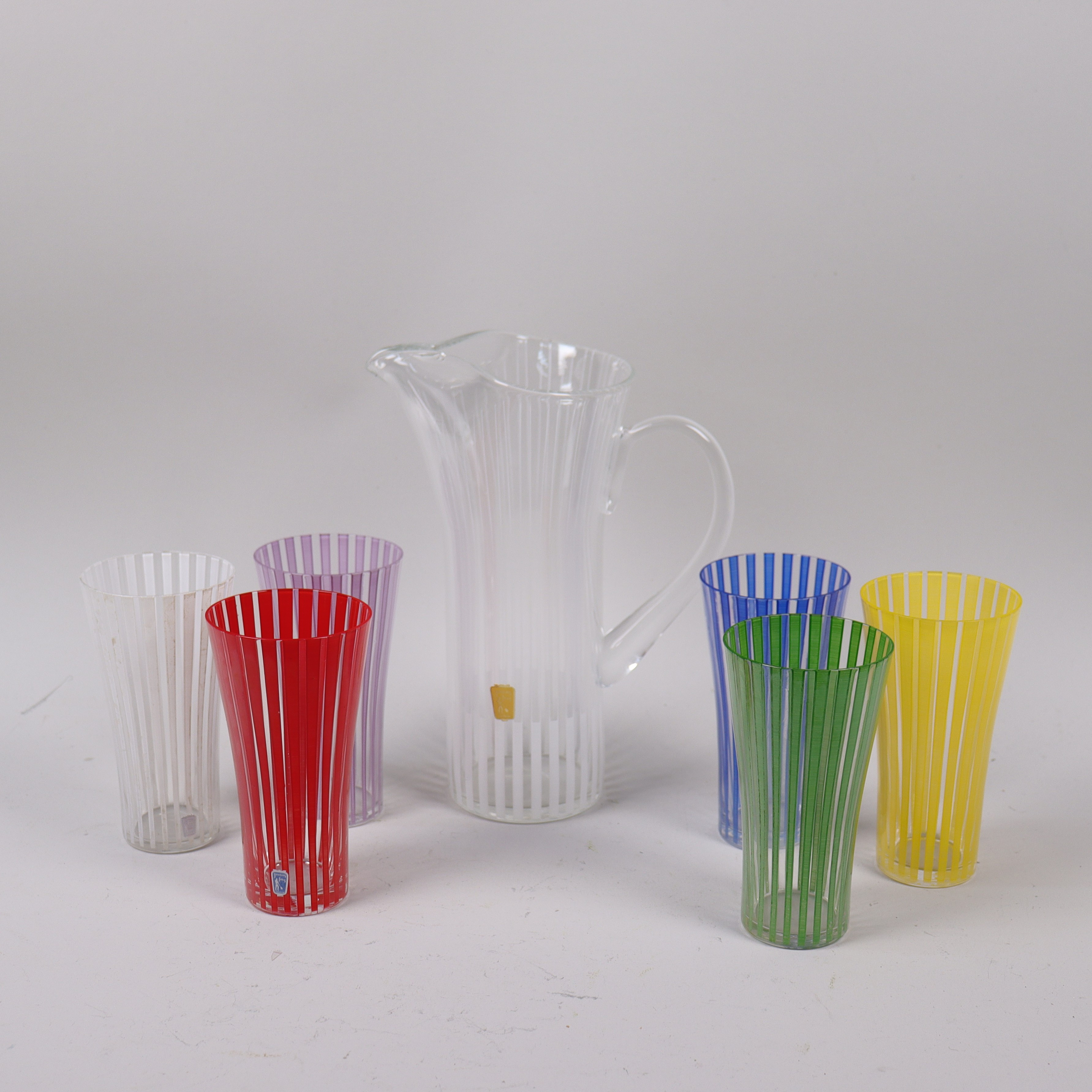 BENGT ORUP. "Strikt", bringare med glas, Johansfors, 7 delar.