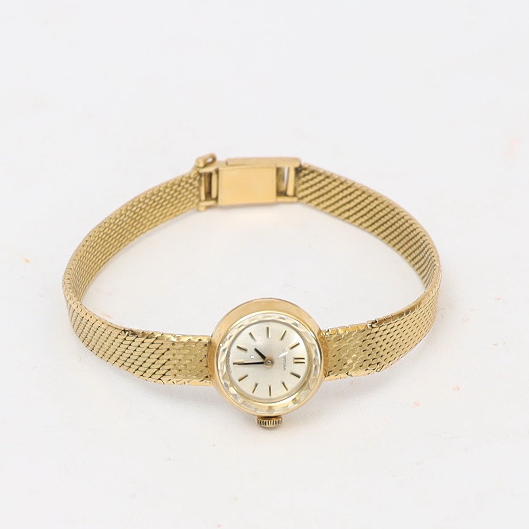 DAMARMBANDSUR, Certina, 18k, guld med armband i 18k, guld.
