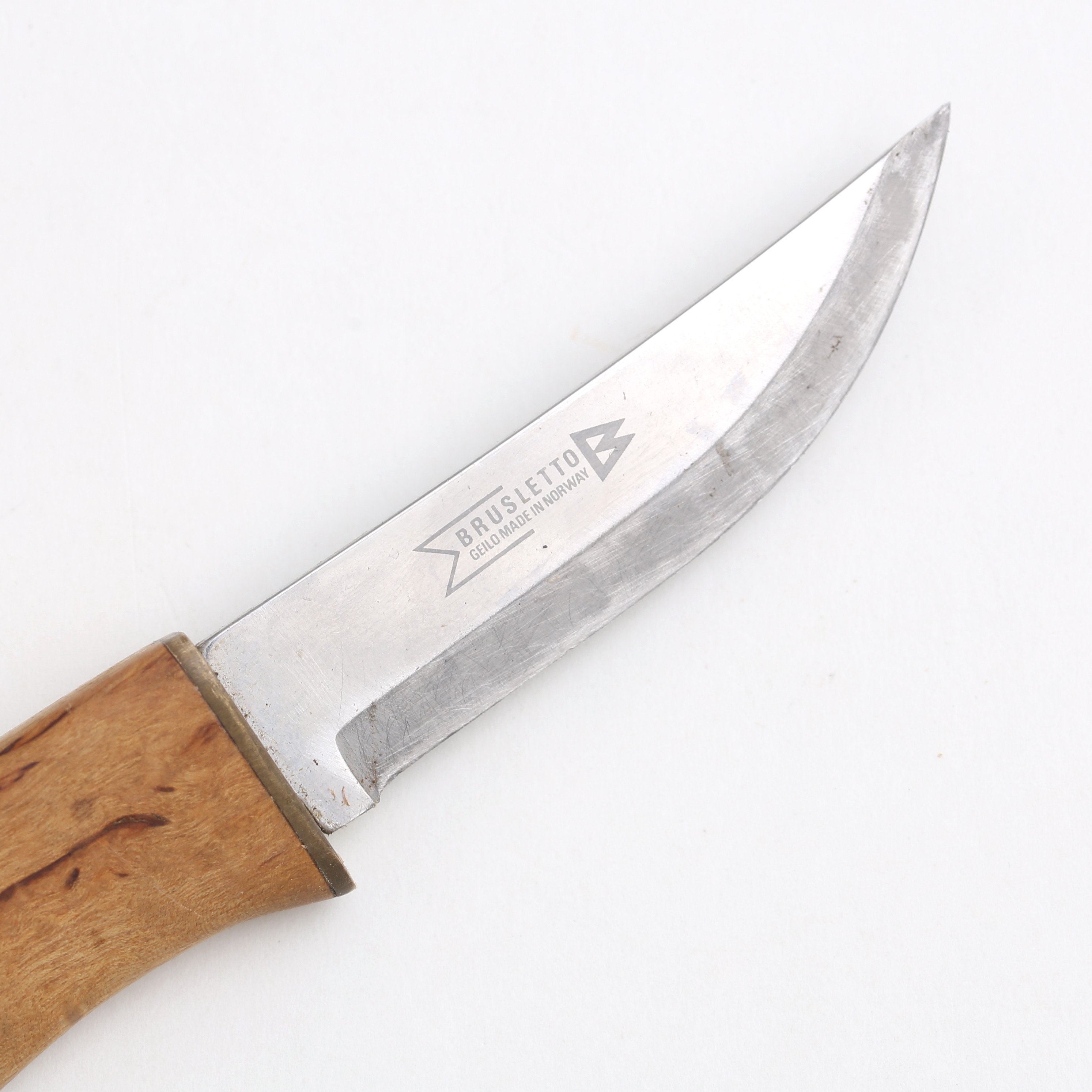 KNIV, Brusletto, masurbjörk, Norge.