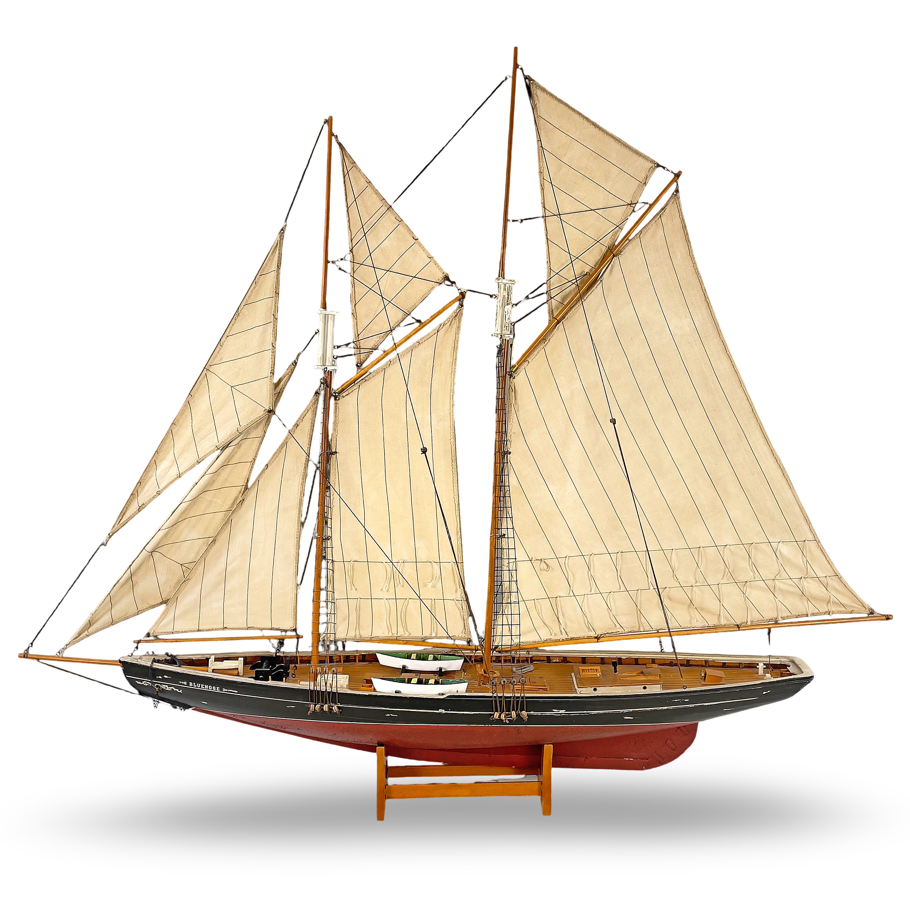 MODELLSKEPP, segelbåt,"Bluenose" på stativ 1900-tal.
