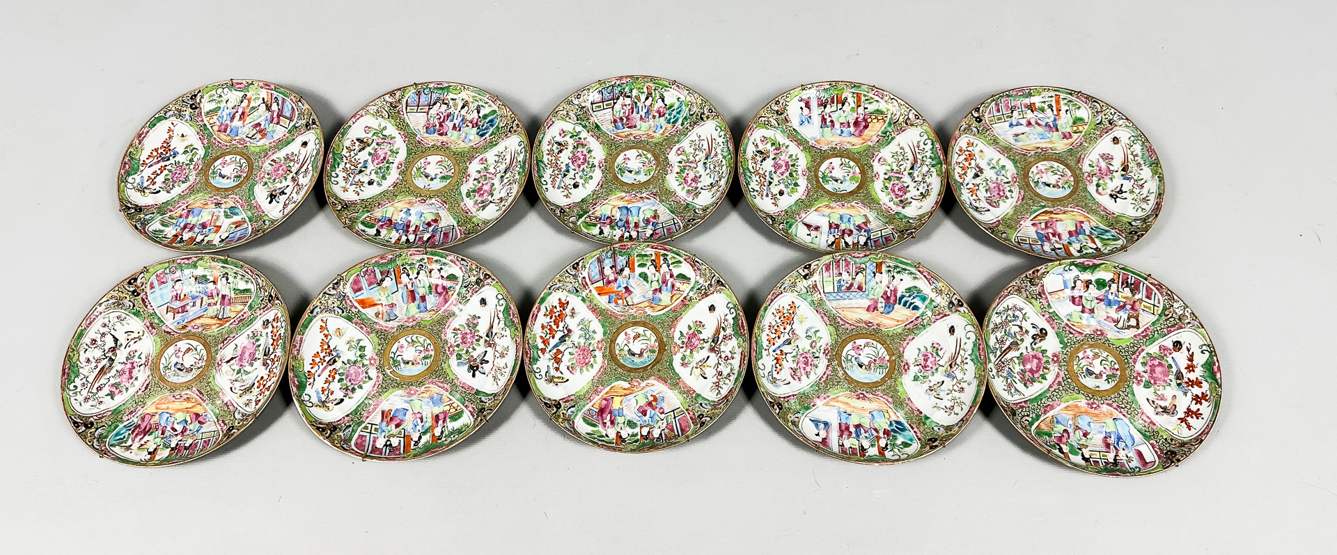 TALLRIKAR, 10 st, Kantonporslin, Kina, 1800-tal.