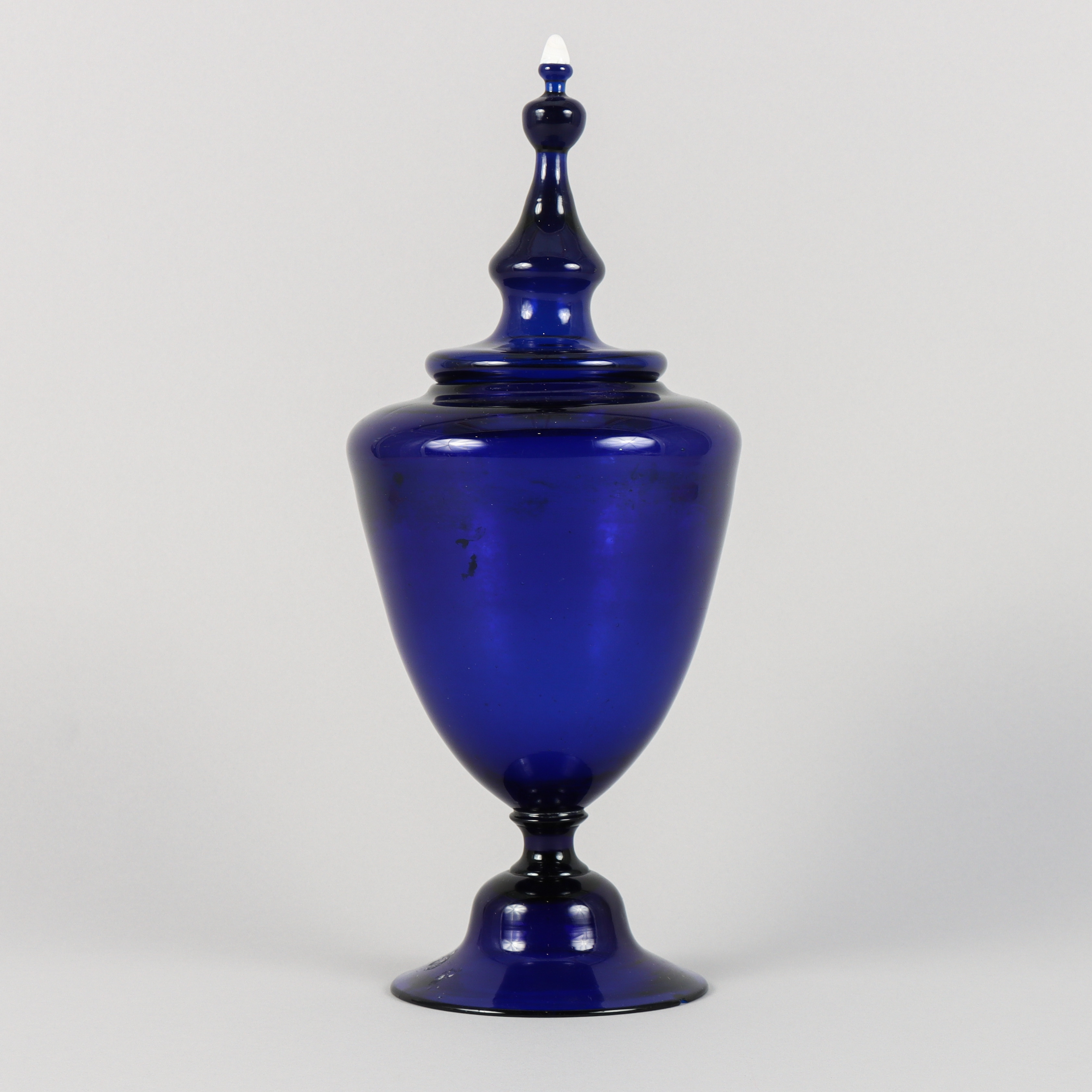 POKAL MED LOCK Glas, 1800-tal, troligen Norge.