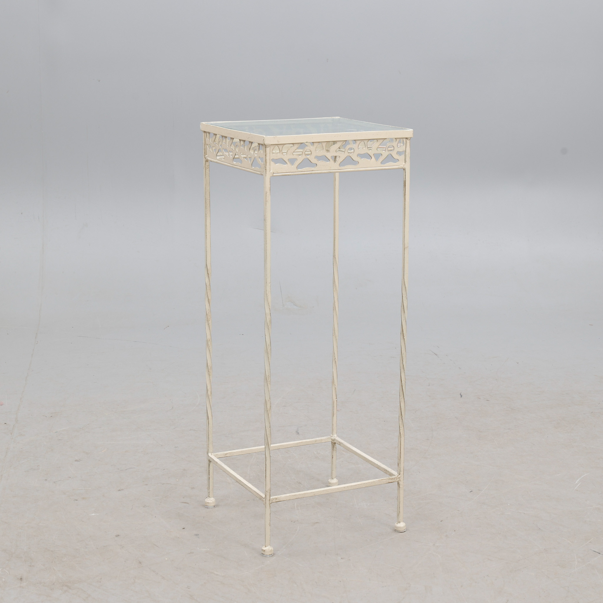 PIEDESTAL, glas/metall.