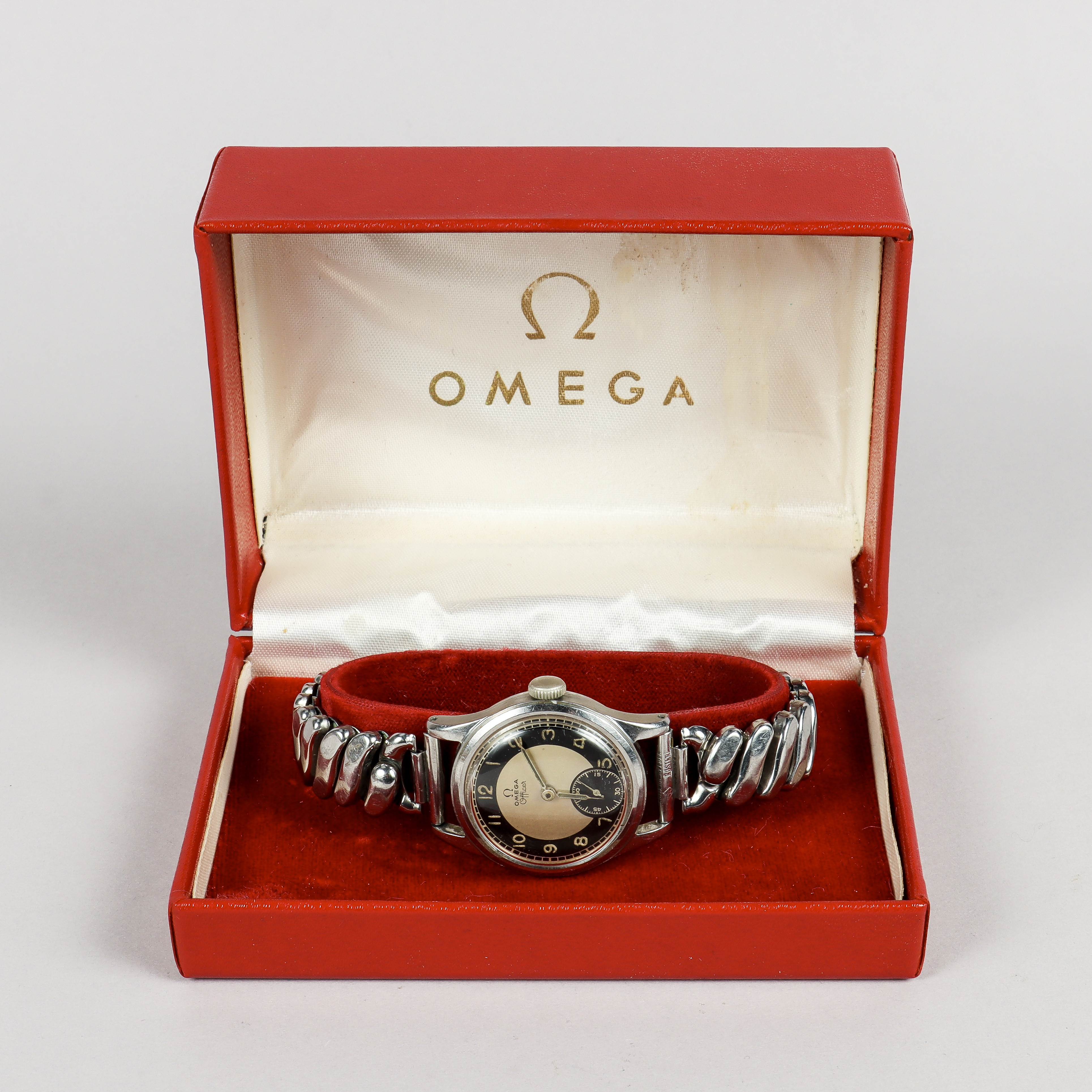 OMEGA Officer "bullseye", stål, manuell, ca 1944.