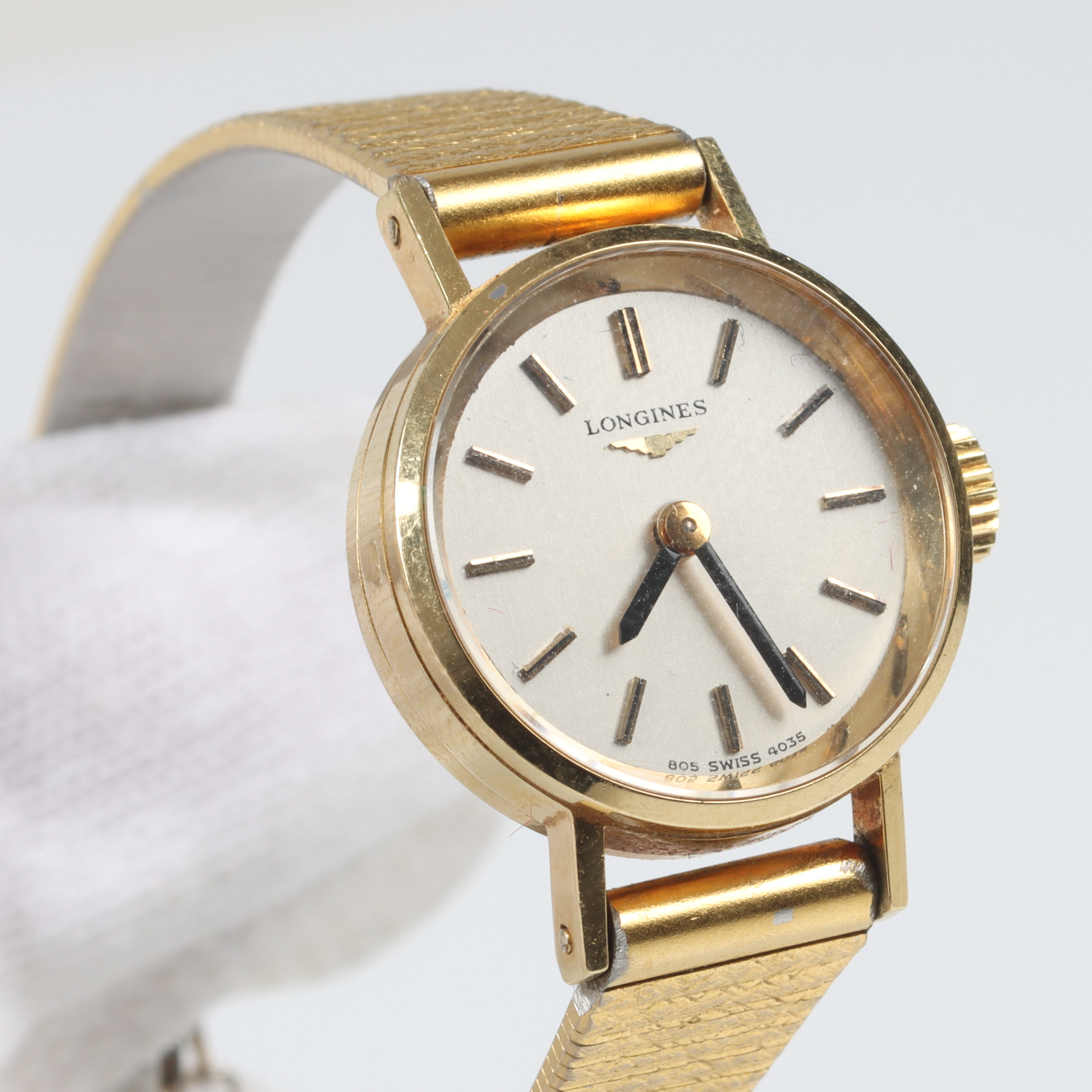 ARMBANDSUR, 18k guld, Longines. 1900-talets andra hälft.