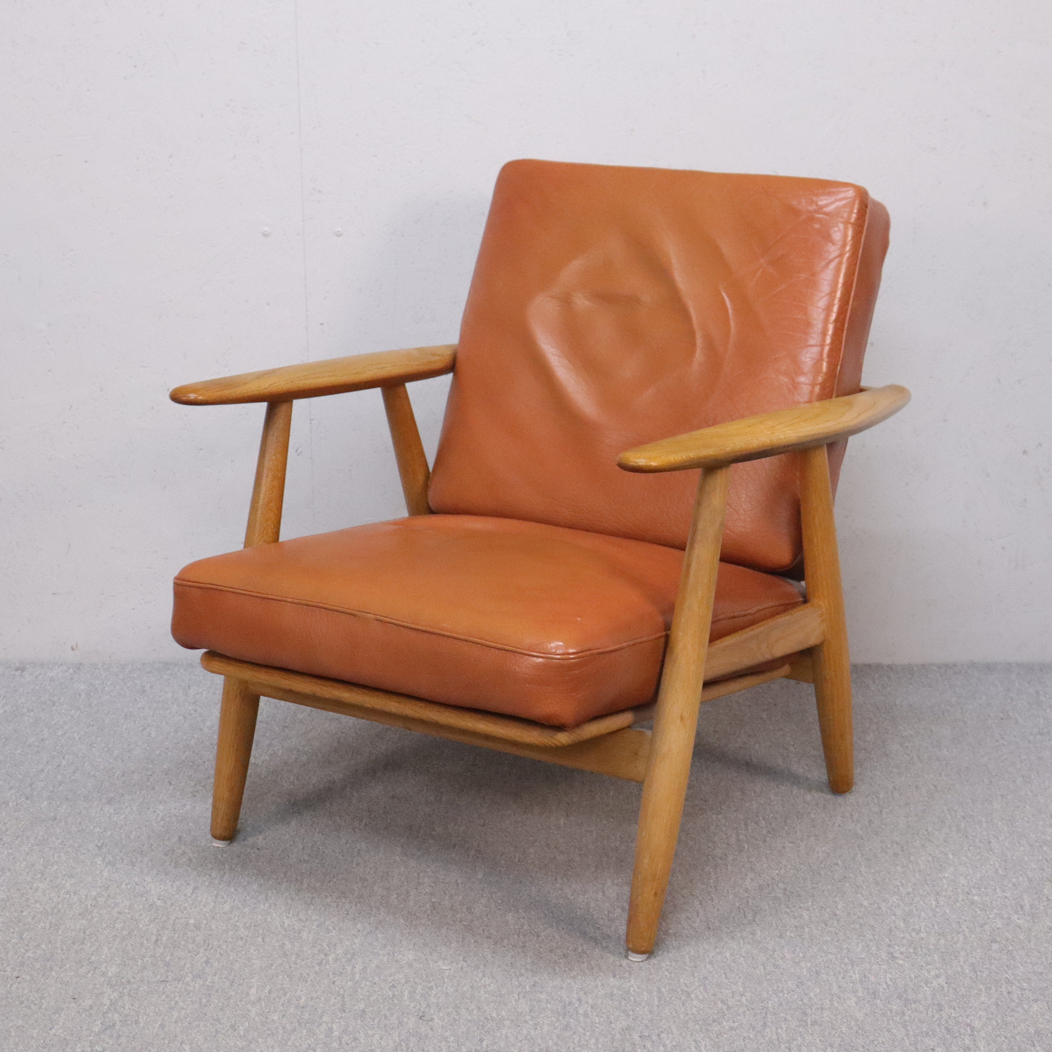 HANS J WEGNER. fåtölj, "Cigarren" / "GE-240" för Getama, Gedsted, Danmark 1900-talets senare del.