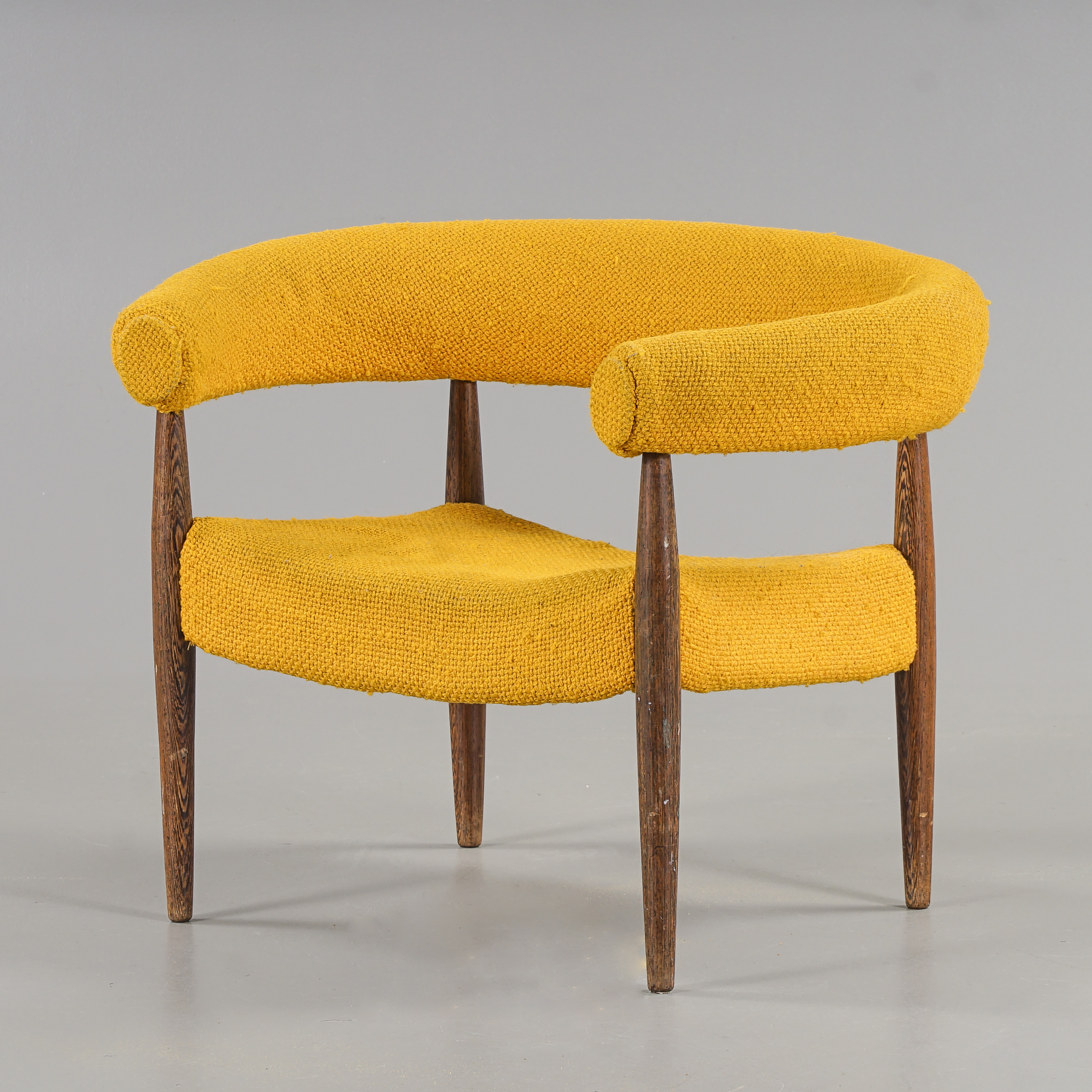 NANNA & JØRGEN DITZEL. Fåtölj "Ring Chair" Stomme i ek, gul textilklädsel, Kold Savvaerk, Danmark, 1950/60-tal.